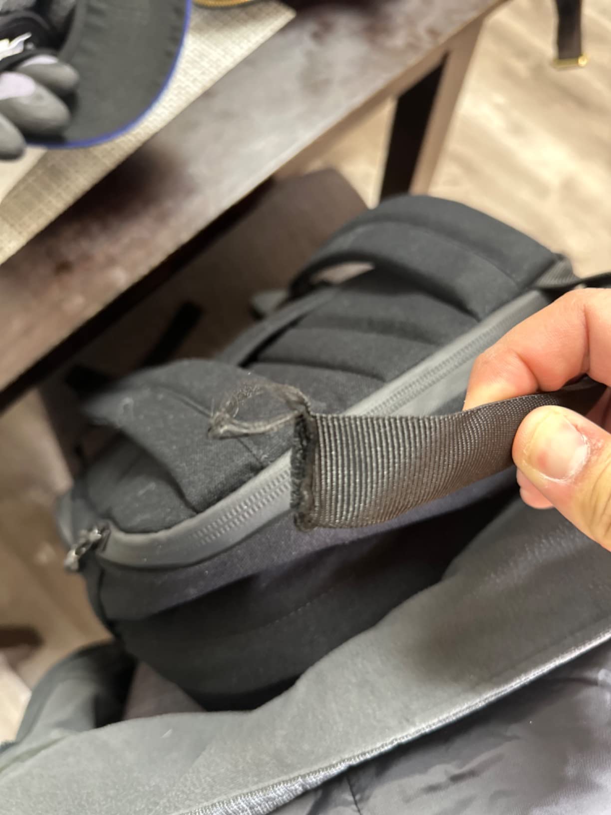 BREVITE - The Jumper - Compact Camera Backpacks for Photographers - A Minimalist & Travel-friendly Photography Backpack Compatible With Both Laptop & DSLR Accessories 18L (Triple Black) Customer Review BREVITE - The Jumper - Compact Camera Backpacks for Photographers - A Minimalist & Travel-friendly Photography Backpack Compatible With Both Laptop & DSLR Accessories 18L (Triple Black) - Customer Photo 3