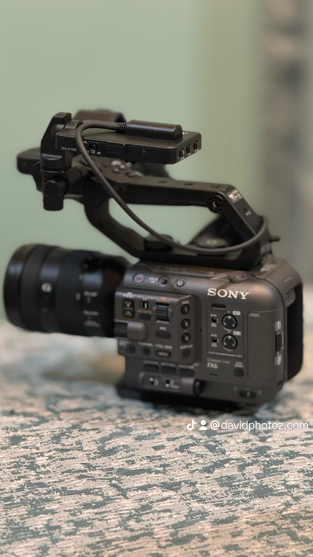 Sony ILME-FX6 Cinema Line Full-Frame Camera Customer Review Sony ILME-FX6 Cinema Line Full-Frame Camera - Customer Photo 1