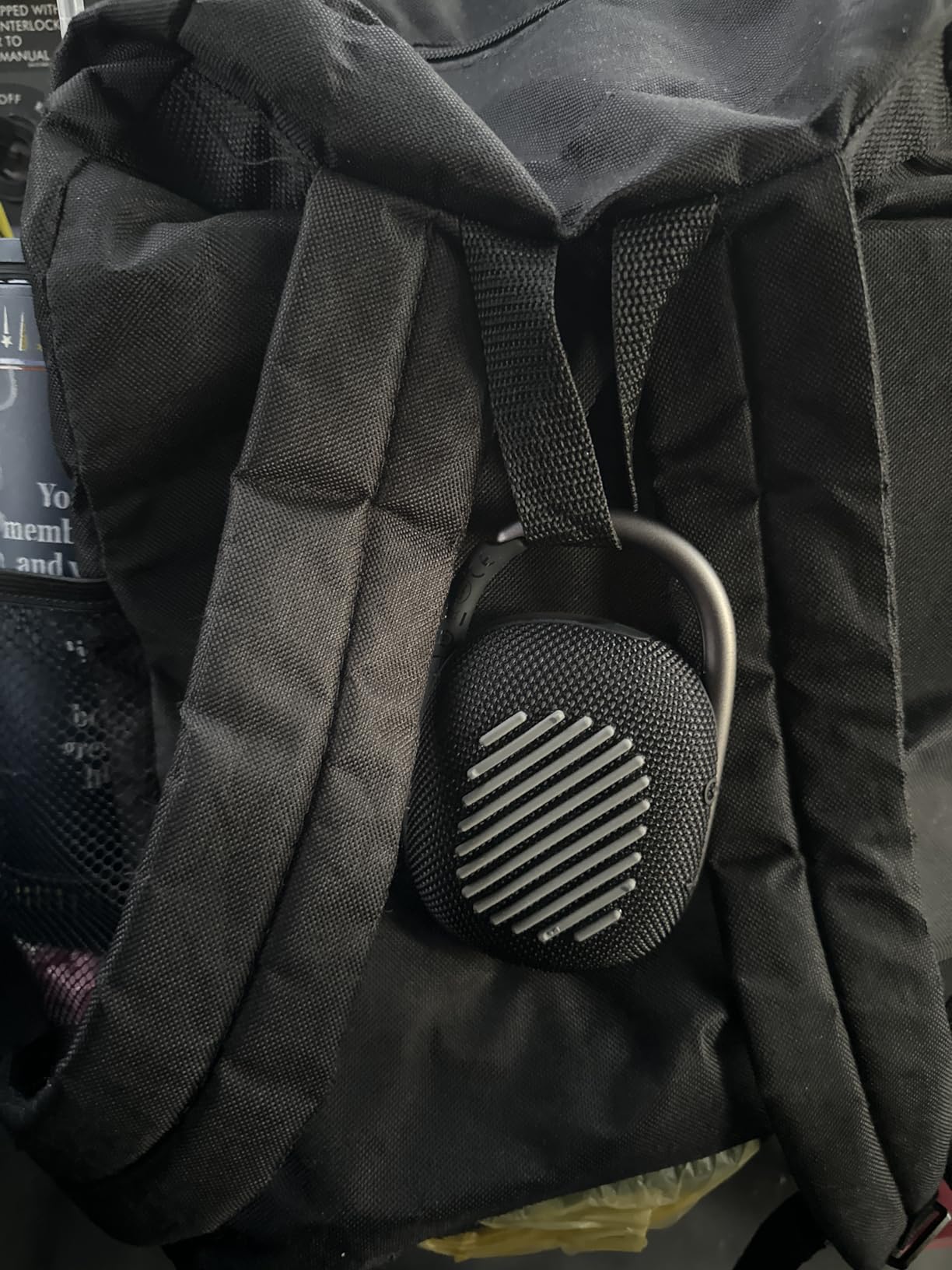 JBL Clip 4 - Portable Mini Bluetooth Speaker, big audio and punchy bass, integrated carabiner, IP67 waterproof and dustproof, 10 hours of playtime, speaker for home, outdoor and travel (Blue) customer photo 1