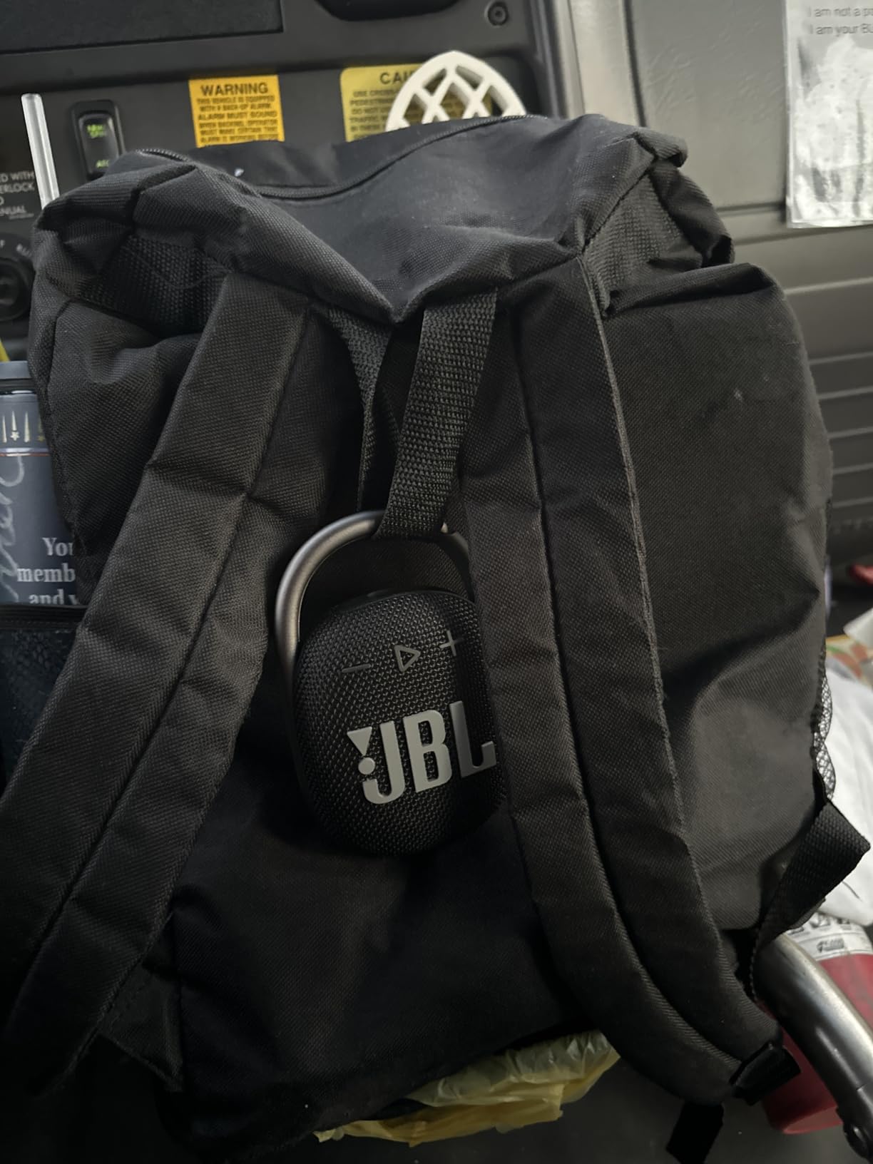JBL Clip 4 - Portable Mini Bluetooth Speaker, big audio and punchy bass, integrated carabiner, IP67 waterproof and dustproof, 10 hours of playtime, speaker for home, outdoor and travel (Blue) customer photo 2