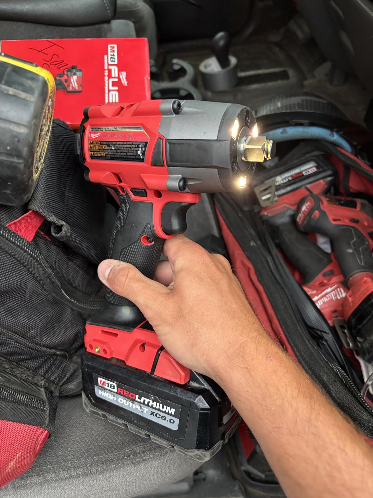 Milwaukee 2962-20 M18 18V Fuel 1/2 Milwaukee 2962-20 M18 18V Fuel 1/2