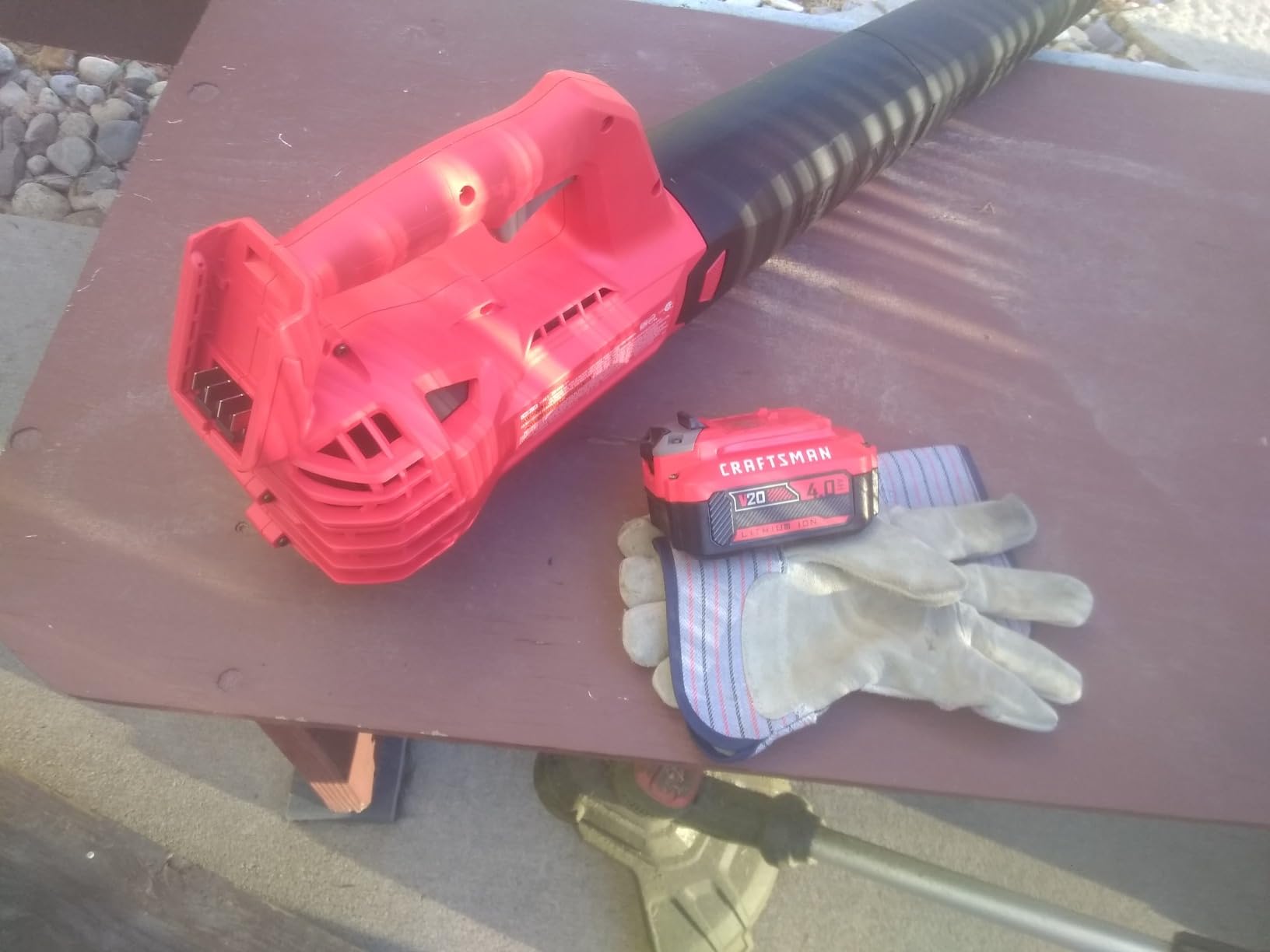 CRAFTSMAN 20V MAX Cordless Leaf Blower with Battery and Charger, Hard Surface Electric Leaf Blower,Powerful up to 90 MPH, Red (CMCBL710D1) - Customer Photo 1