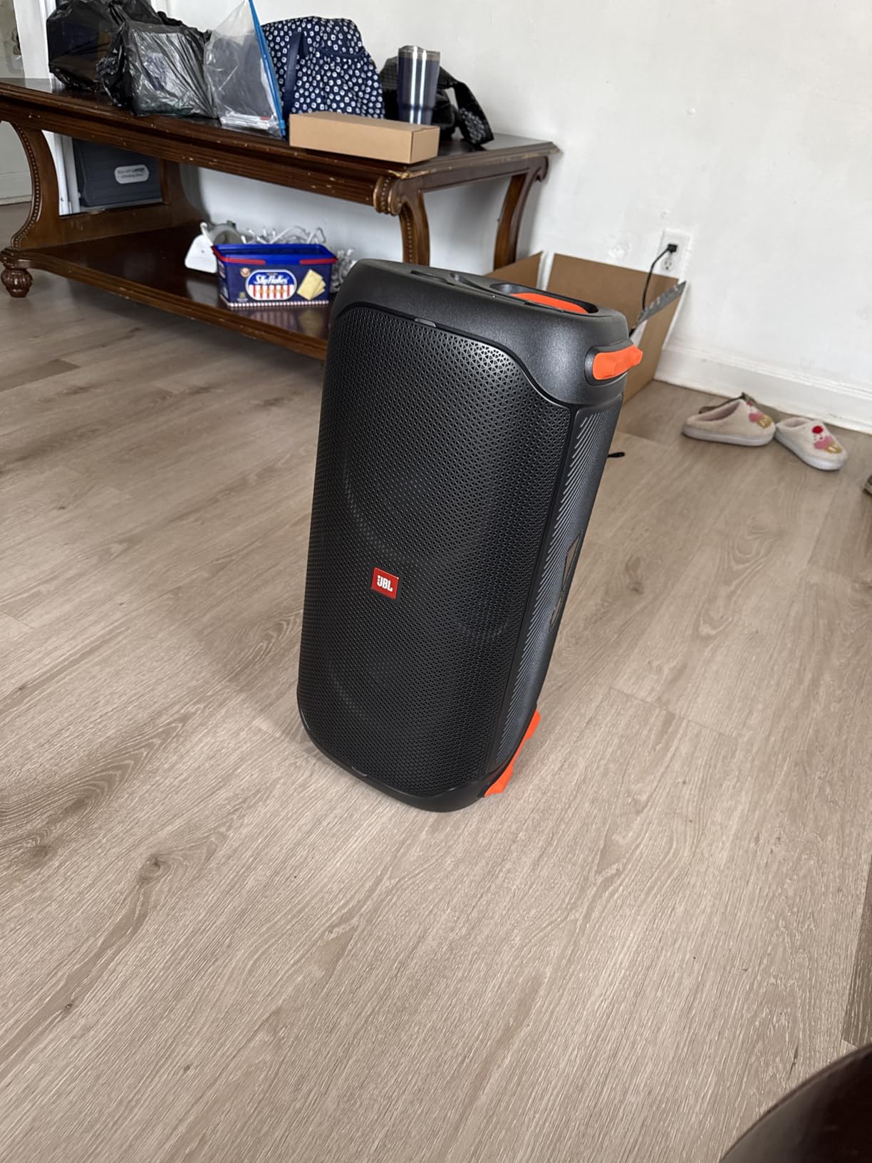 JBL PartyBox 110 - Portable Party Speaker with Built-in Lights, Powerful Sound and deep bass, Black customer photo 1