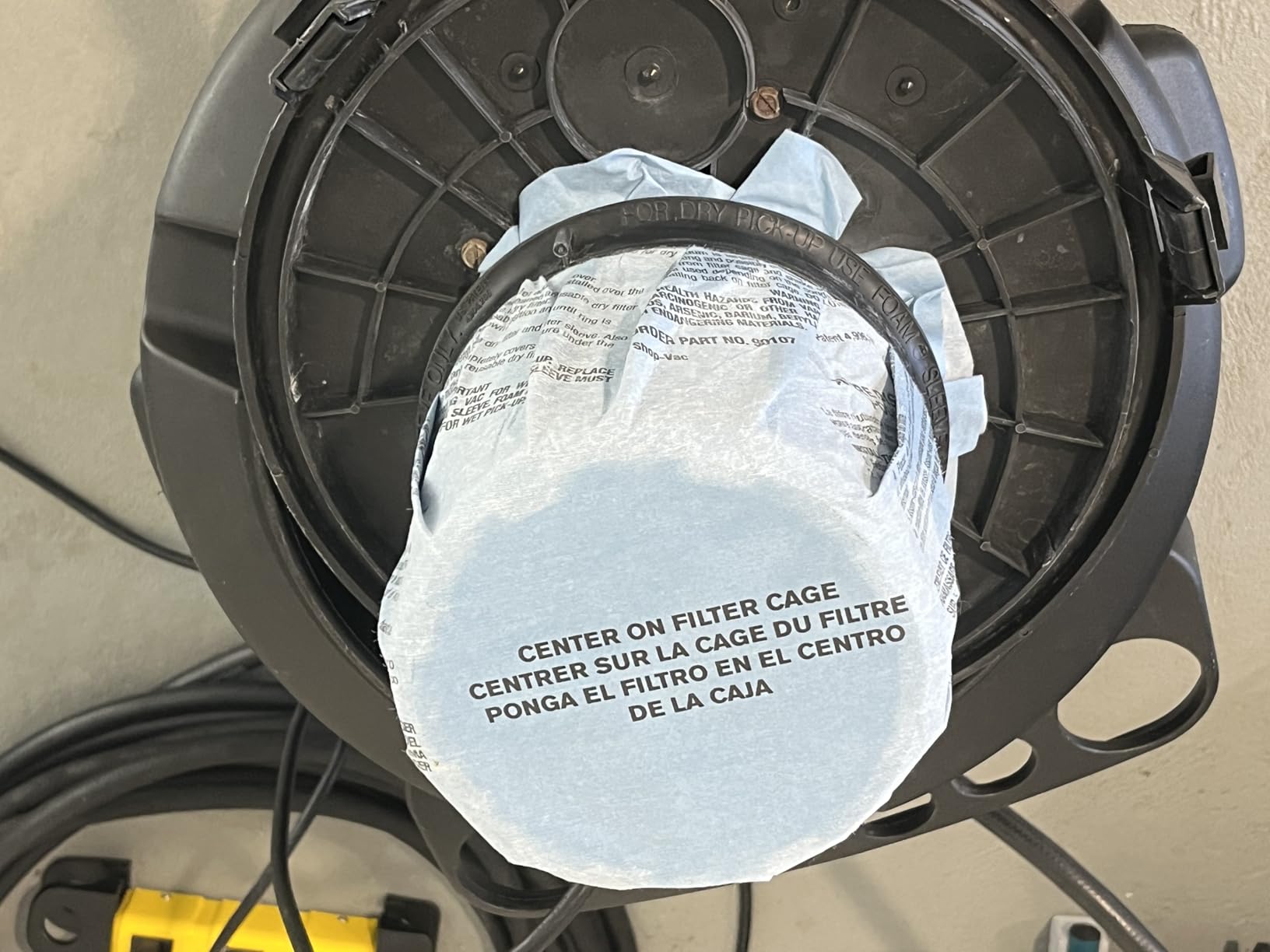 DEWALT Dust Separator with 6 Gallon Poly Tank, 99.5% Efficiency Cyclone Dust Collector, High-Performance Cycle Powder Collector Filter, DXVCS002, Yellow customer photo 2