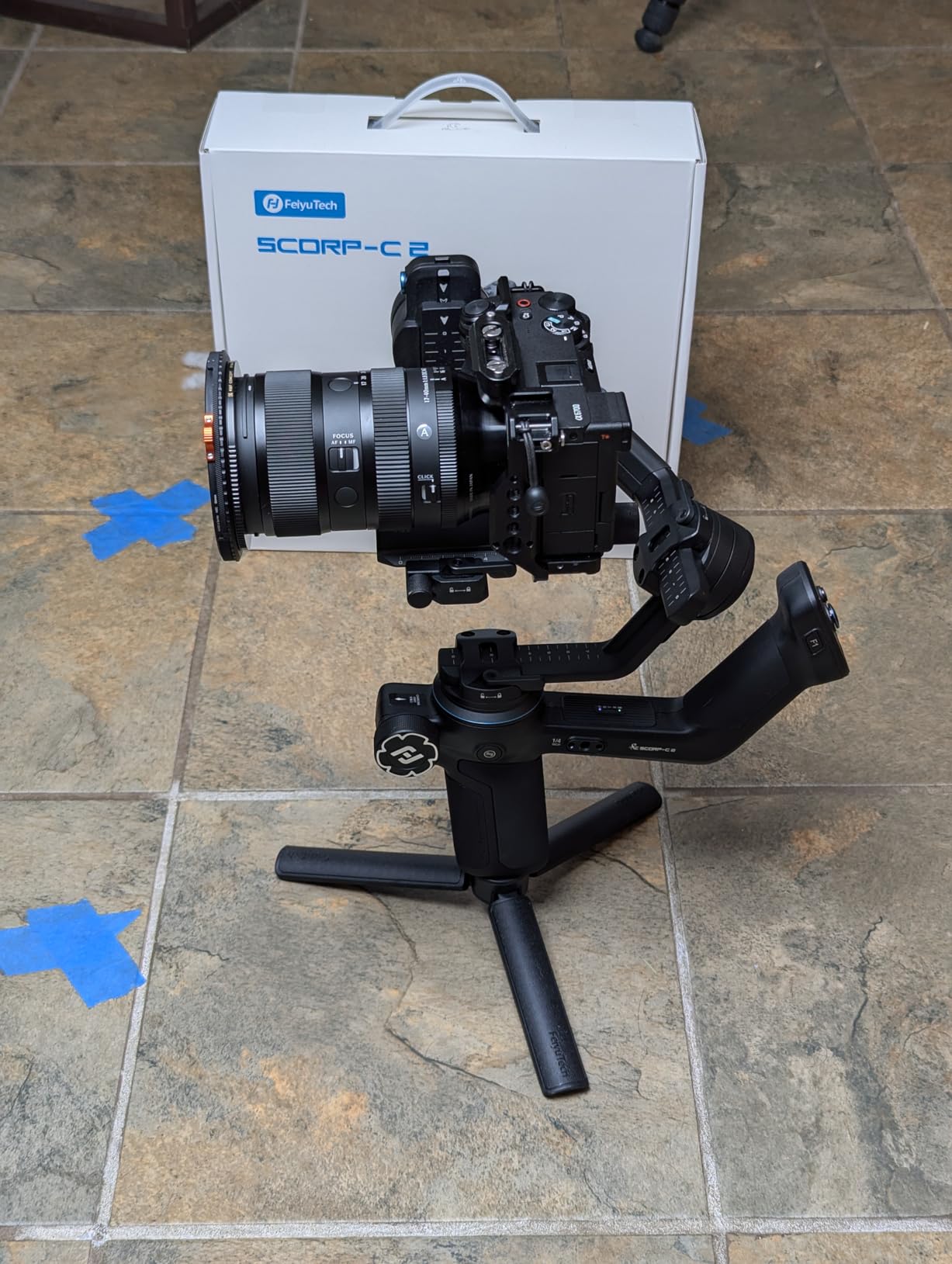 FeiyuTech SCORP-C2 Professional Camera Gimbal Stabilizer, Built-in AI Face/Object Tracking, 3.5kg/7.72lbs Load, Native Vertical Video for YouTube TikTok, for Sony A7, Canon EOS R, Nikon Z Mirrorless - Customer Photo 1