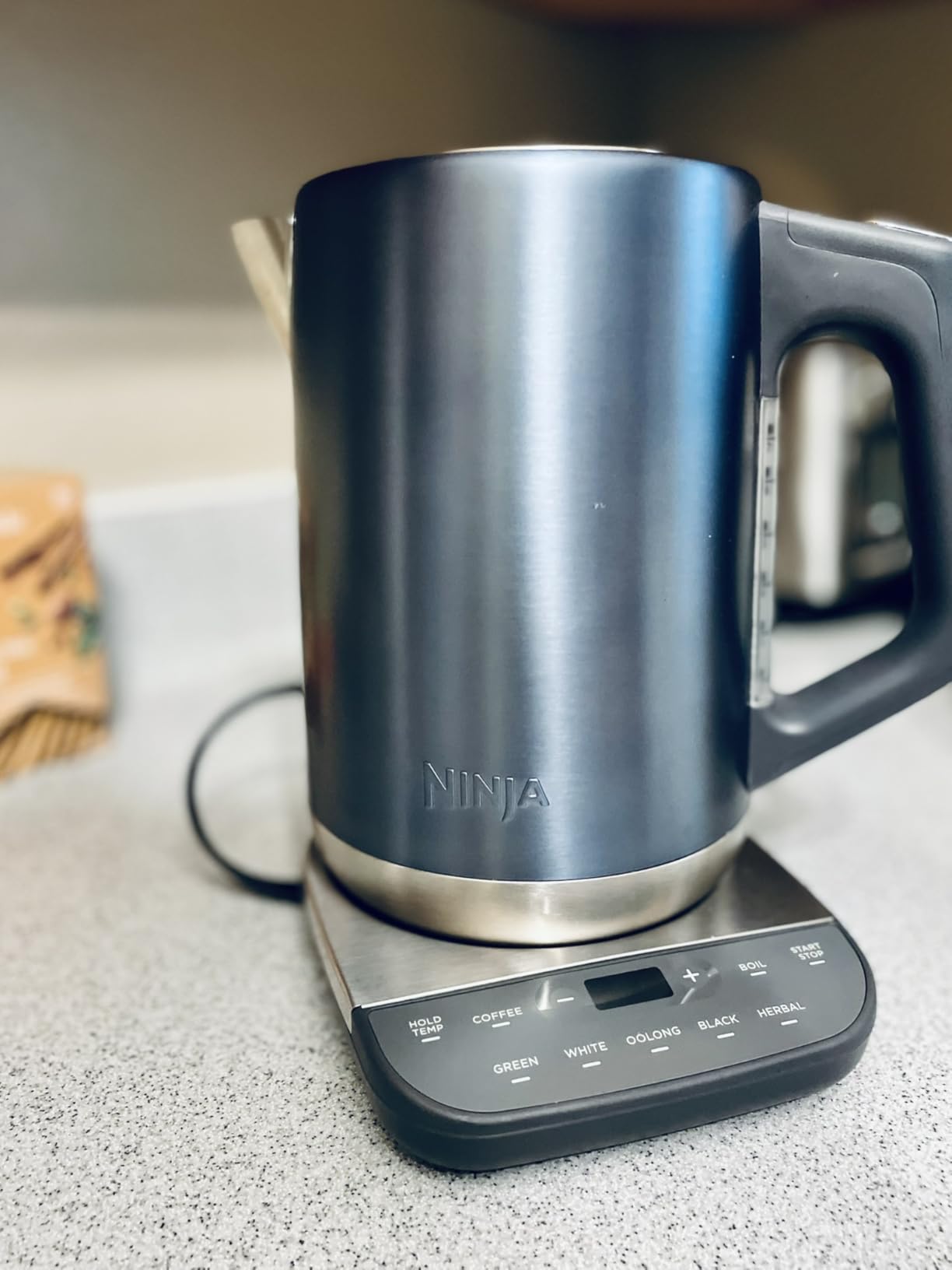 Ninja KT200 Precision Temperature Electric Kettle, 1500 watts, BPA Free, Stainless, 7-Cup Capacity, Hold Temp Setting, Silver - Customer Photo 2