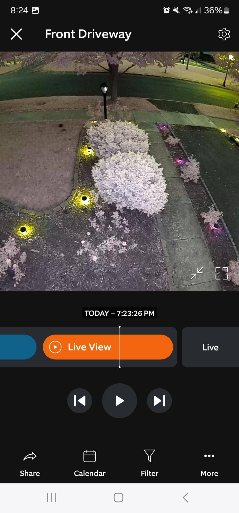 Spotlight Cam Pro, Battery, Home or business security, Retinal 2K Video, Color Night Vision and Two-Way Talk with Audio+, White customer photo 2