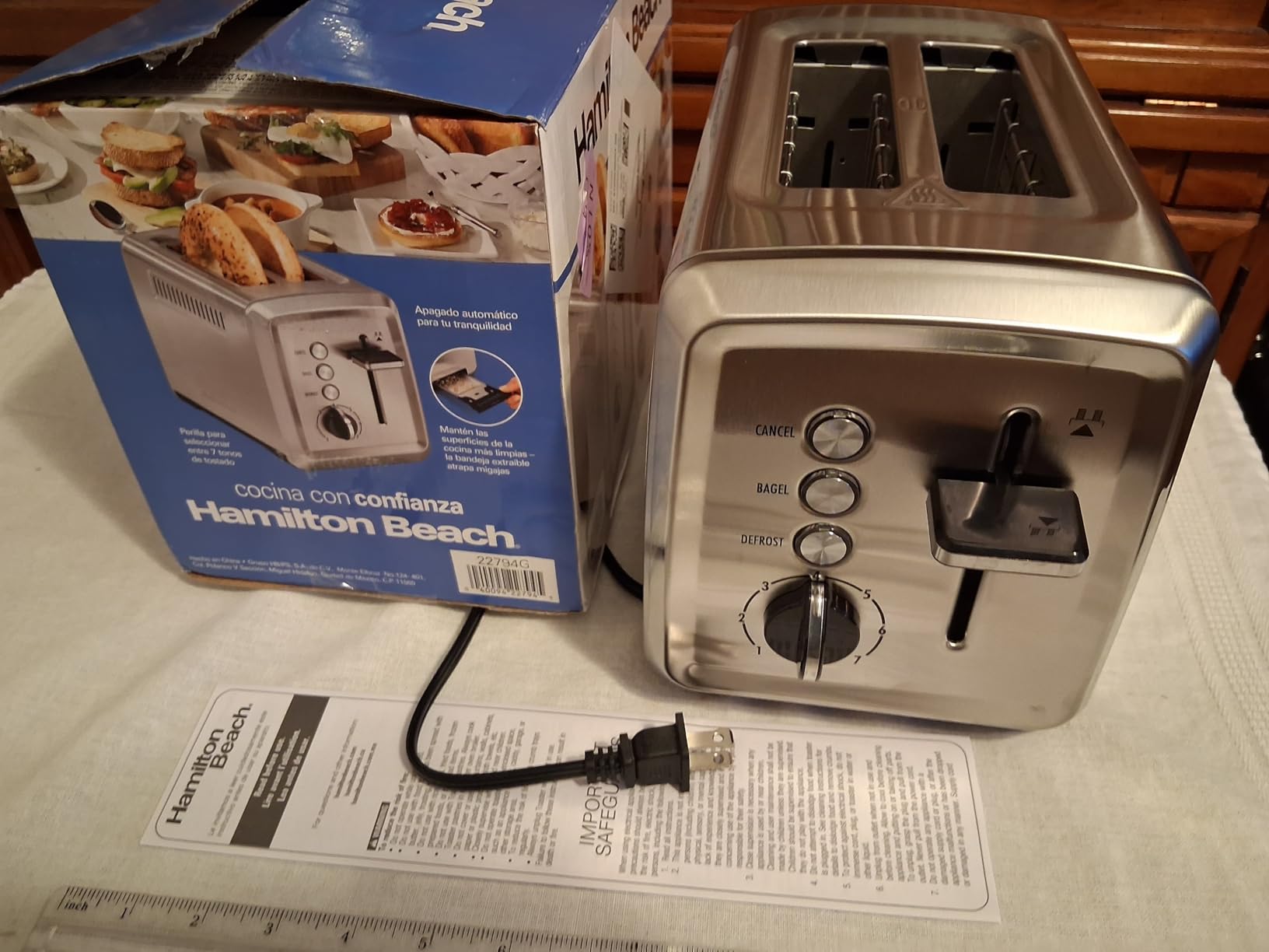 Hamilton Beach 2 Slice Toaster with Extra-Wide Slots, Bagel Setting, Toast Boost, Slide-Out Crumb Tray, Auto-Shutoff & Cancel Button, Defrost Function, Stainless Steel (22794) Customer Review Hamilton Beach 2 Slice Toaster with Extra-Wide Slots, Bagel Setting, Toast Boost, Slide-Out Crumb Tray, Auto-Shutoff & Cancel Button, Defrost Function, Stainless Steel (22794) - Customer Photo 2