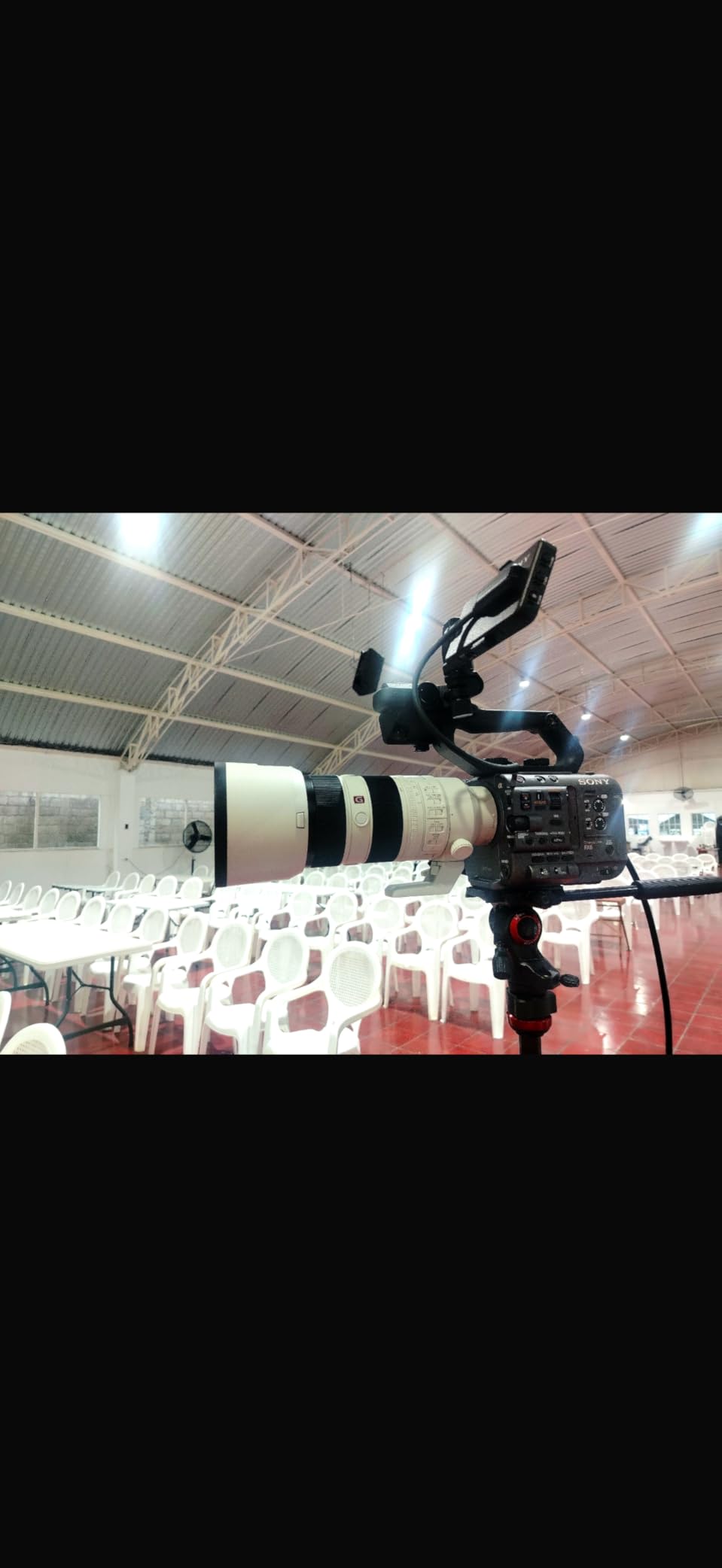 Sony FE 70-200mm F2.8 GM OSS II Full-Frame Constant-Aperture telephoto Zoom G Master Lens (SEL70200GM2) - Customer Photo 1