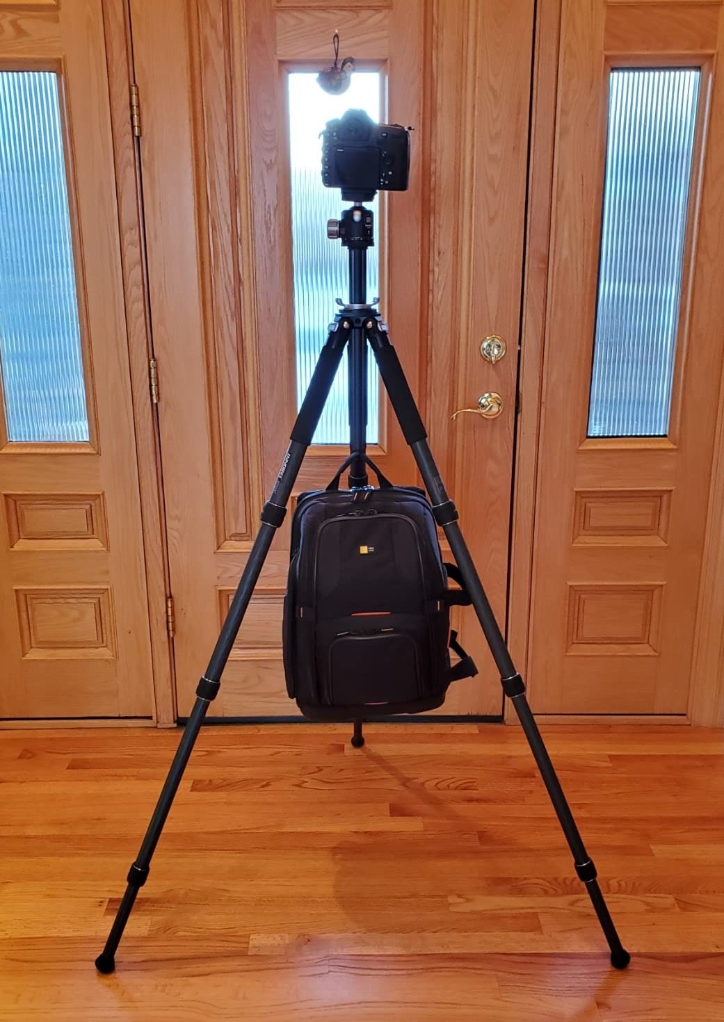 Carbon Fiber Camera Tripod - INNOREL GT324C Professional Compact Shooting Tripod for Heavy Duty Stand with Low Gravity Center Ball Head, Special-Shaped Center Column - Customer Photo 1