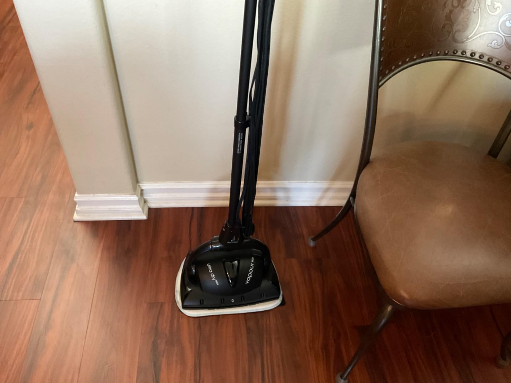 Euroflex Vapour Premium Steam Mop 9-Piece Set with Ultra Dry Steam; Consumer Reports Recommended; Commercial Grade 295°F & 50 PSI; Invented in Italy; Kills 99.9% Germs & Viruses; 5 Year Warranty Customer Review Euroflex Vapour Premium Steam Mop 9-Piece Set with Ultra Dry Steam; Consumer Reports Recommended; Commercial Grade 295°F & 50 PSI; Invented in Italy; Kills 99.9% Germs & Viruses; 5 Year Warranty - Customer Photo 1