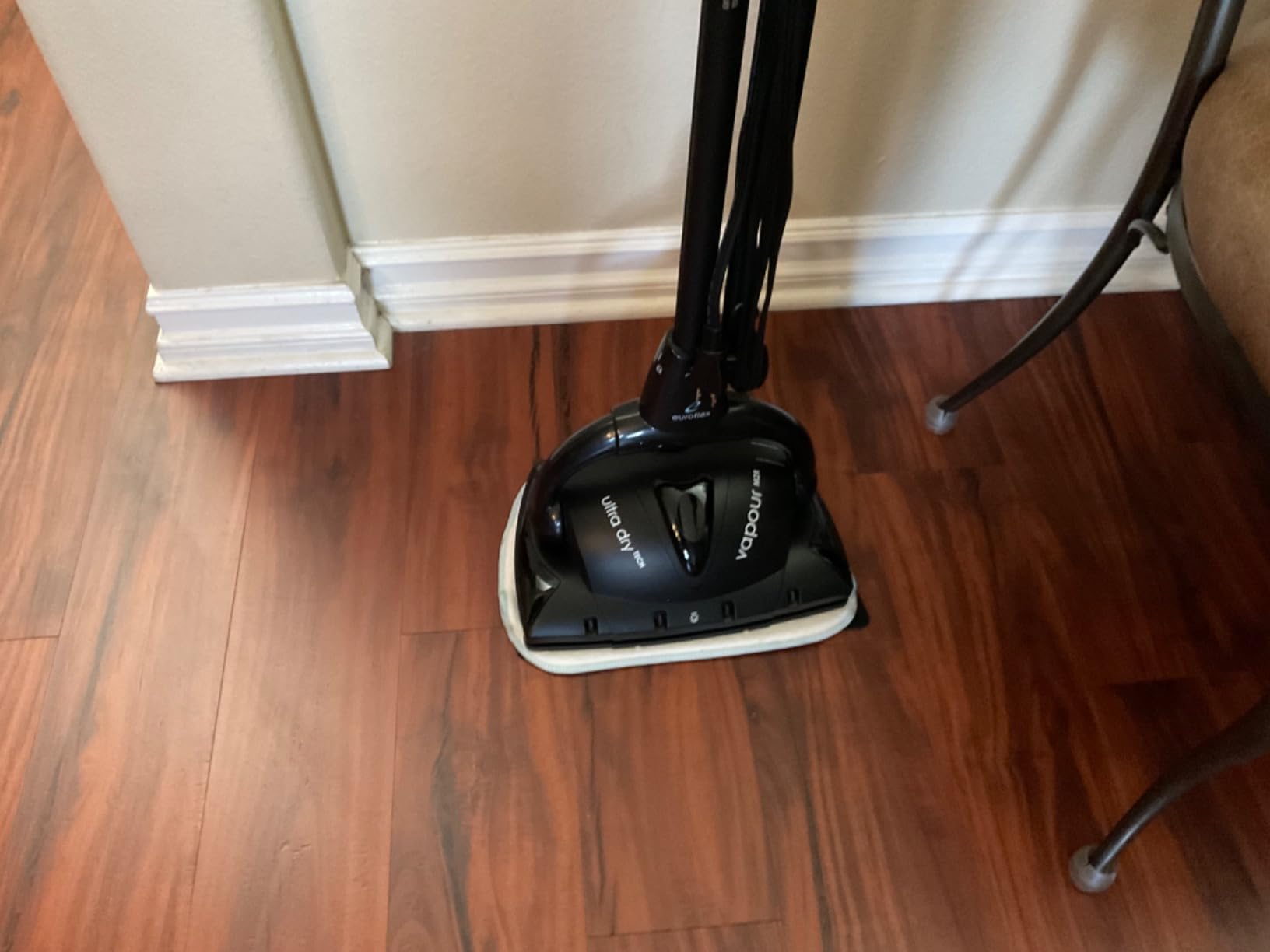 Euroflex Vapour Premium Steam Mop 9-Piece Set with Ultra Dry Steam; Consumer Reports Recommended; Commercial Grade 295°F & 50 PSI; Invented in Italy; Kills 99.9% Germs & Viruses; 5 Year Warranty Customer Review Euroflex Vapour Premium Steam Mop 9-Piece Set with Ultra Dry Steam; Consumer Reports Recommended; Commercial Grade 295°F & 50 PSI; Invented in Italy; Kills 99.9% Germs & Viruses; 5 Year Warranty - Customer Photo 2