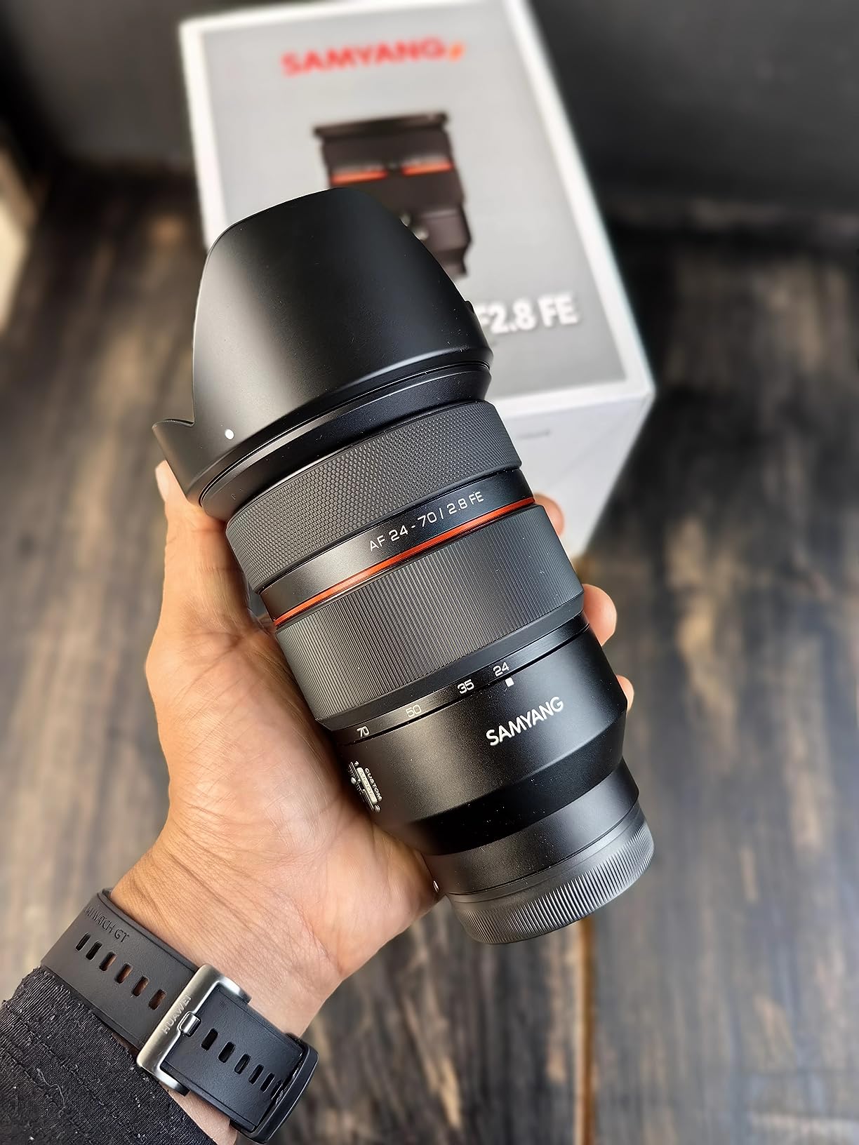 Samyang AF 24-70mm F2.8 Auto Focus Zoom Lens for Sony E - Full-Frame Standard Zoom, Parfocal Design, Weather-Sealed, Quiet STM Motor, Custom Switch, Ultra Multi-Coated, 82mm Filter Thread - Customer Photo 1