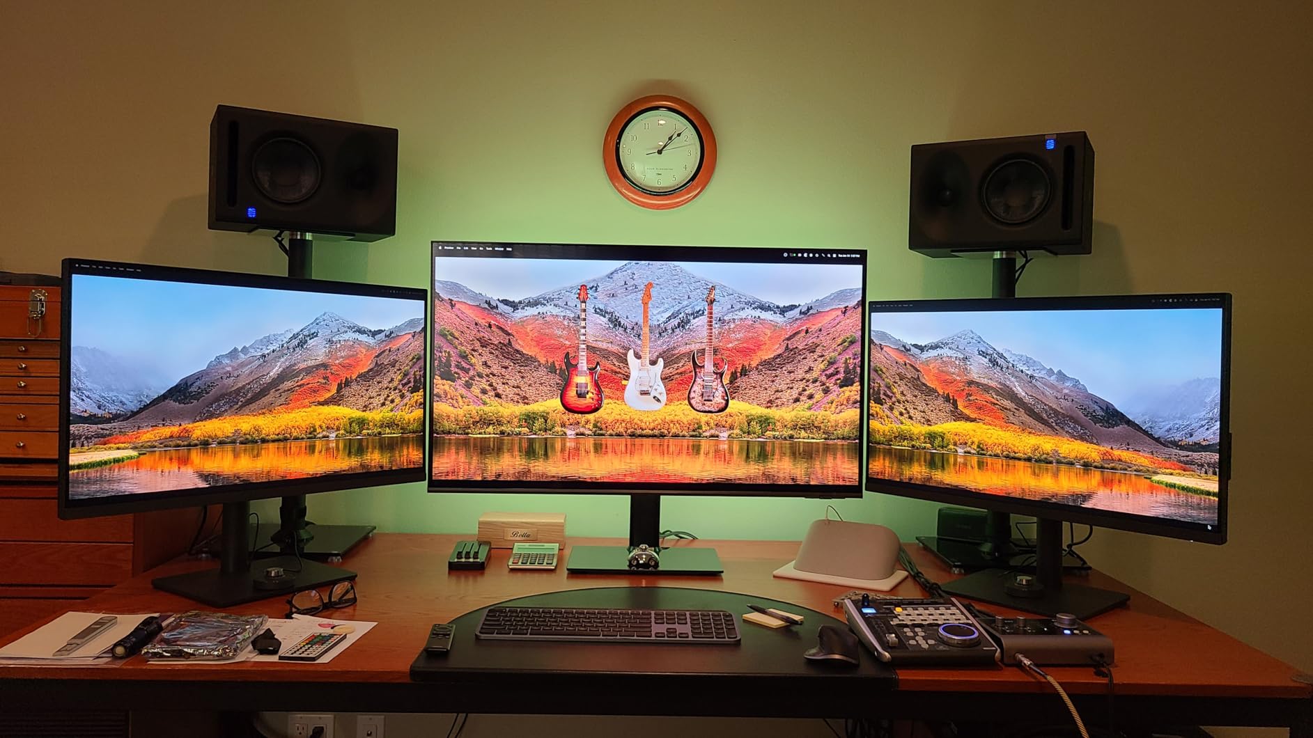 BenQ PD3205U Mac-Ready Monitor 32 BenQ PD3205U Mac-Ready Monitor 32