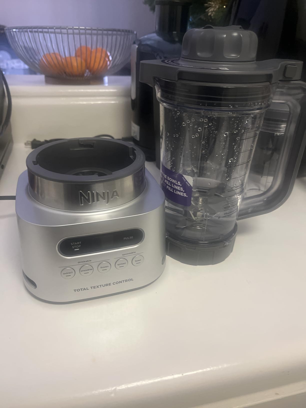 Ninja TWISTi Blender DUO, High-Speed 1600 WP Smoothie Maker & Nutrient Extractor* 5 Functions Smoothie, Spreads & More, smartTORQUE, 34-oz. Pitcher & (2) To-Go Cups, Gray - Customer Photo 1