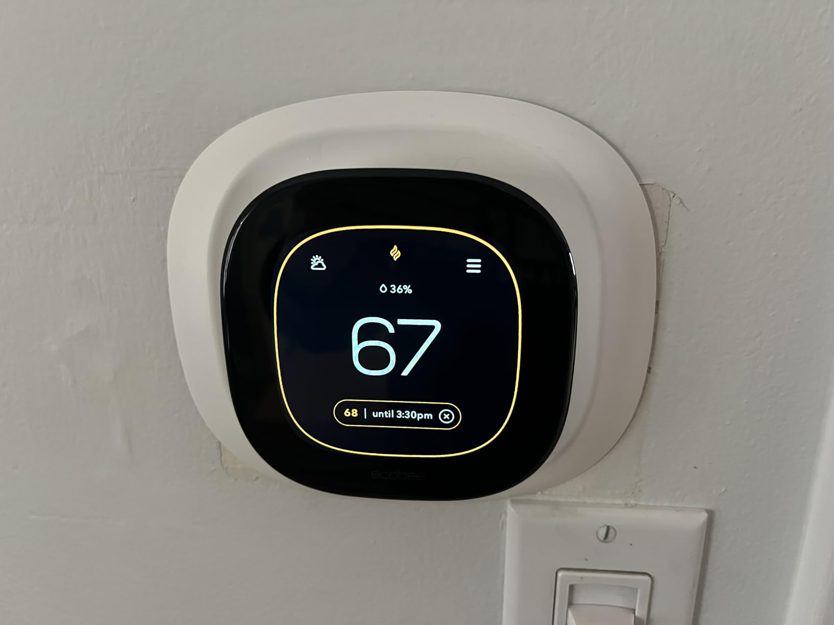 ecobee Smart Thermostat Enhanced - Programmable Wifi Thermostat - Works with Siri, Alexa, Google Assistant - Energy Star Certified - Smart Home customer photo 1