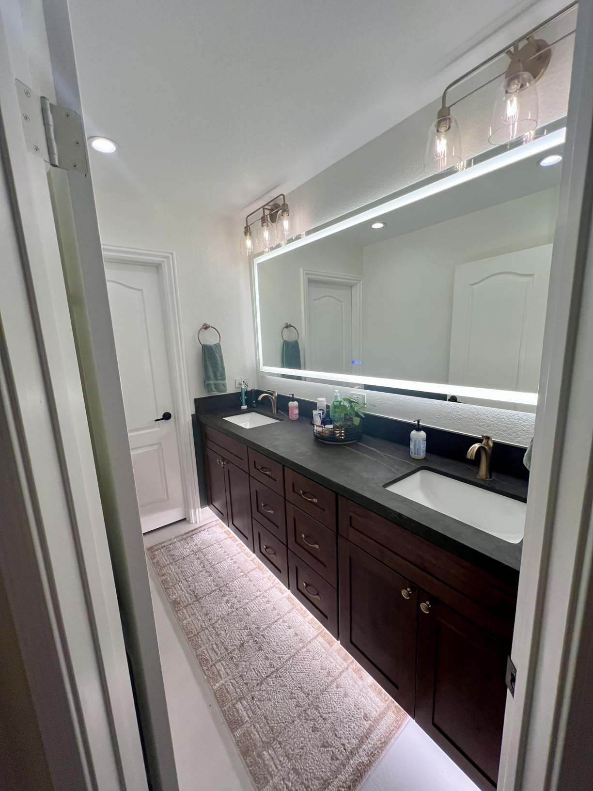 60x36 Inch LED Bathroom Mirror with Lights Front and Backlit Lighted Vanity Mirror for Bathroom Wall with 3 Colors Dimmable Anti-Fog Memory Shatter-Proof IP54 Waterproof Horizontal/Vertical customer photo 1