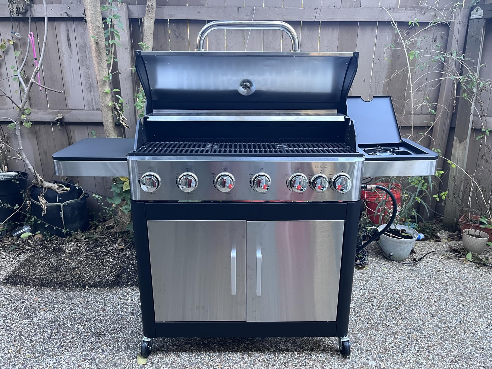 Captiva Designs 4-Burner Propane Gas BBQ Grill with Side Burner & Porcelain-Enameled Cast Iron Grates, 42,000 BTU Output Stainless Steel Grill for Outdoor Cooking Kitchen and Patio Backyard Barbecue customer photo 2