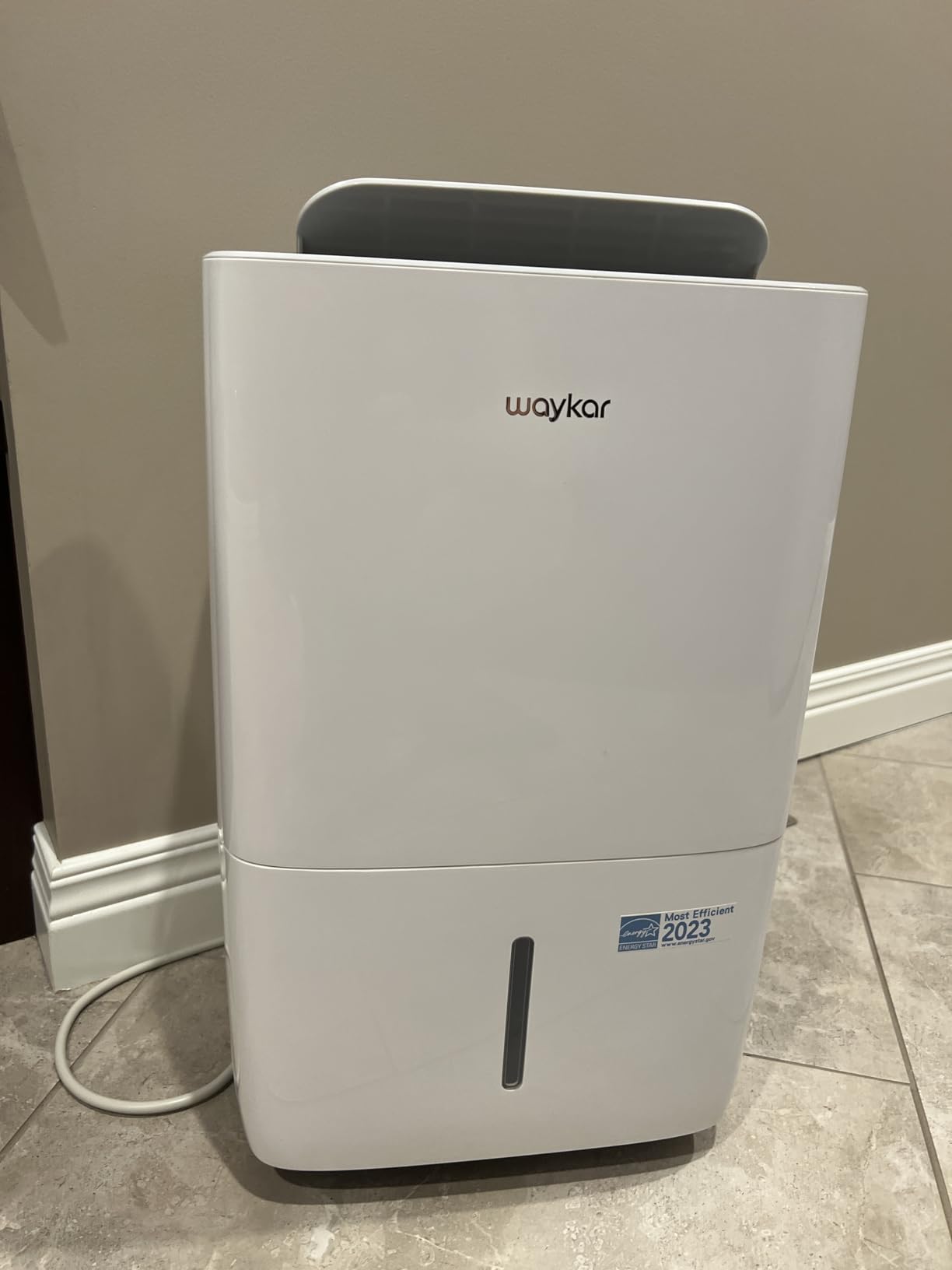 Waykar 80 Pints Energy Star Dehumidifier for Spaces up to 5,000 Sq. Ft at Home, in Basements and Large Rooms with Drain Hose and 1.14 Gallons Water Tank customer photo 2