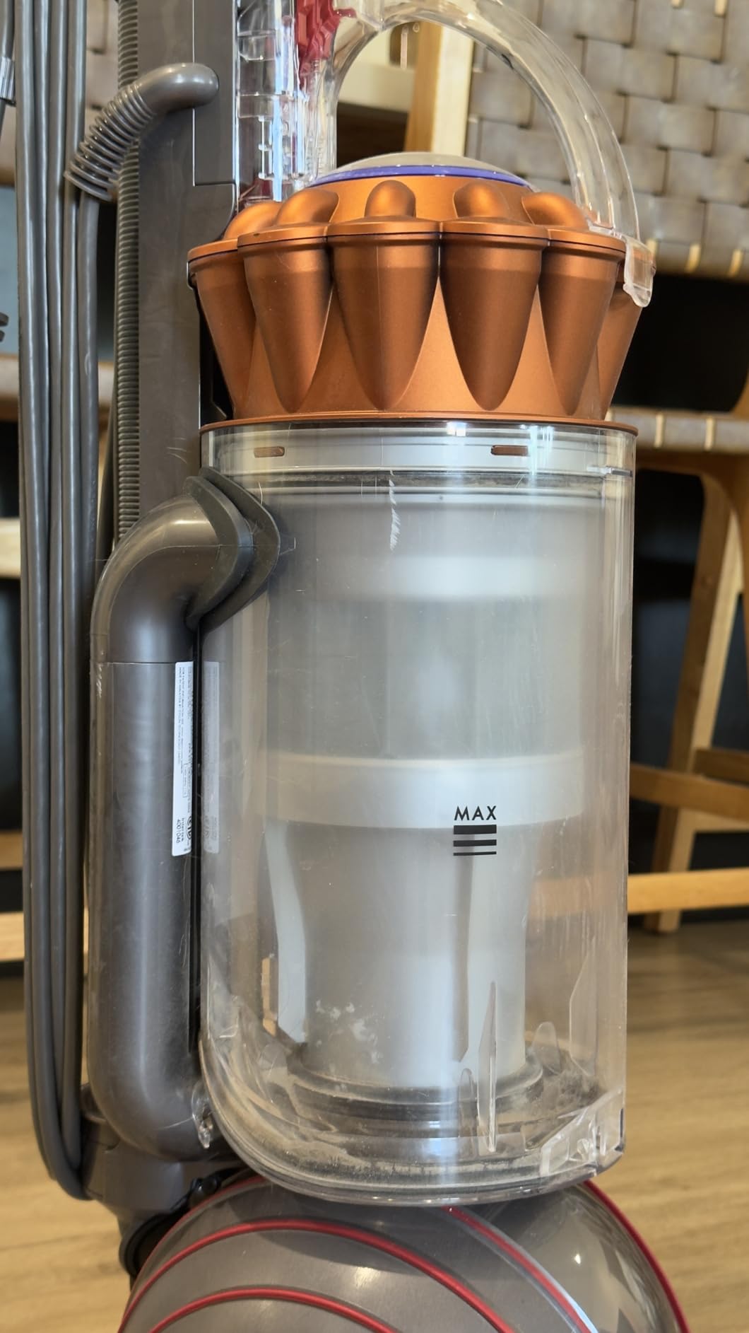 Dyson Ball Animal 3 Upright Vacuum, Corded, 290AW, De-tangling Motorbar Cleaner Head for All Floors, 3 Suction Modes Customer Review Dyson Ball Animal 3 Upright Vacuum, Corded, 290AW, De-tangling Motorbar Cleaner Head for All Floors, 3 Suction Modes - Customer Photo 2