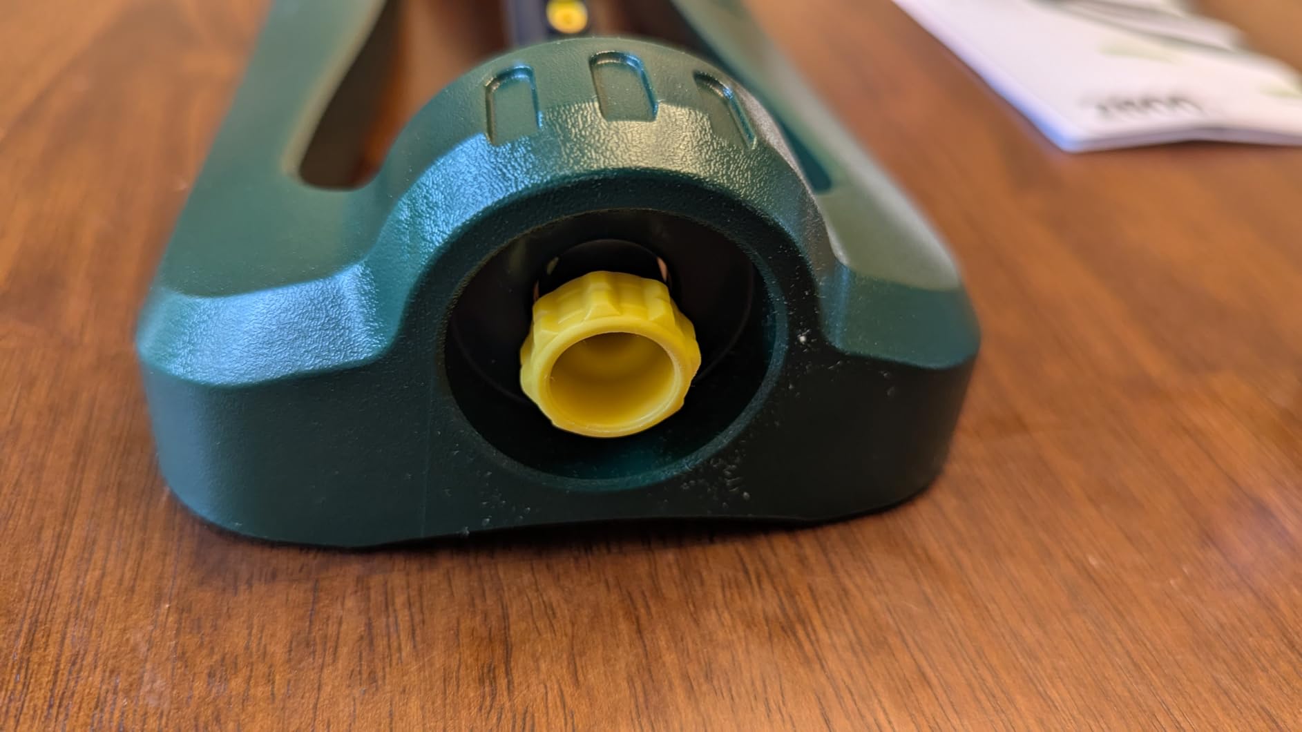 Melnor Turbo Oscillating Sprinkler, 2800 Sq Ft: Range Adjustable | 65148AMZ | 16 Precision Nozzles | InfinityDrive Turbo Motor | Sliding Range Adjusters | Reduced Overspray customer photo 2