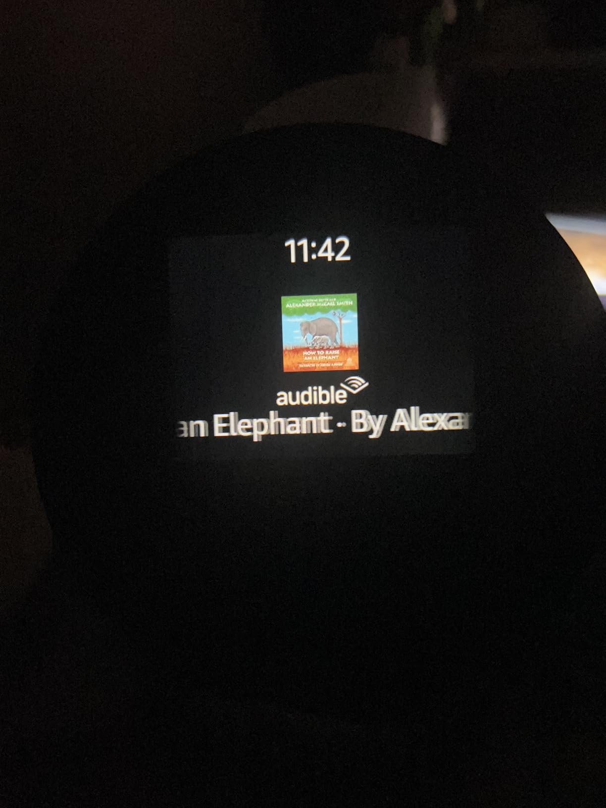 Amazon Echo Spot (newest model), Great for nightstands, offices and kitchens, Smart alarm clock, Designed for Alexa+, Black customer photo 1