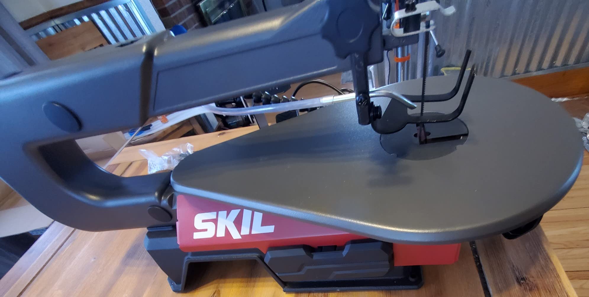 SKIL 1.2 Amp 16 in. Variable Speed Scroll Saw with LED Work Light for Woodworking - SS9503-00 - Customer Photo 2