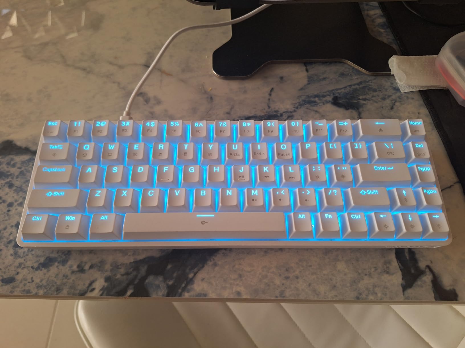 DIERYA T68SE 60% Gaming Mechanical Keyboard,Ultra Compact Mini 68 Key with Red Switches Wired Keyboard,Anti-Ghosting Keys, for Windows Laptops and PC Gamers,White customer photo 2