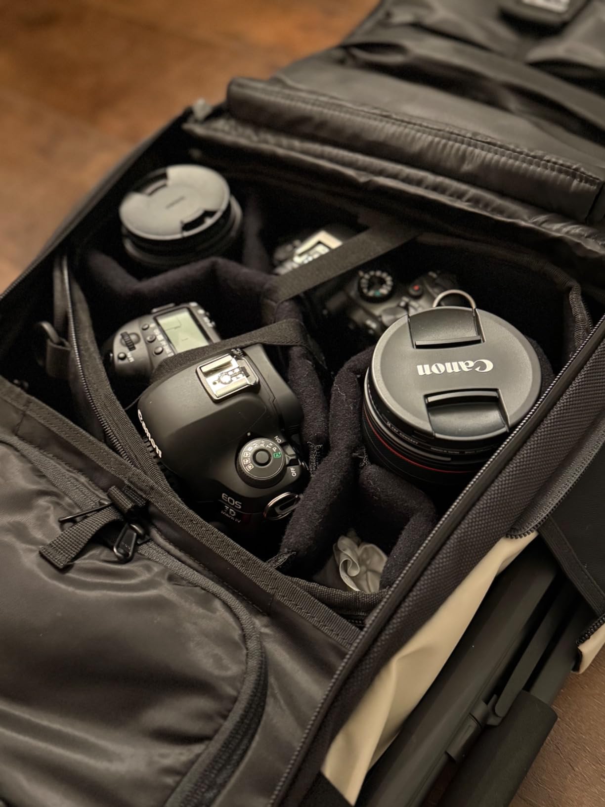 WANDRD PRVKE Lite: Weather-Resistant Travel & Camera Backpack Customer Review WANDRD PRVKE Lite: Weather-Resistant Travel & Camera Backpack - Customer Photo 2
