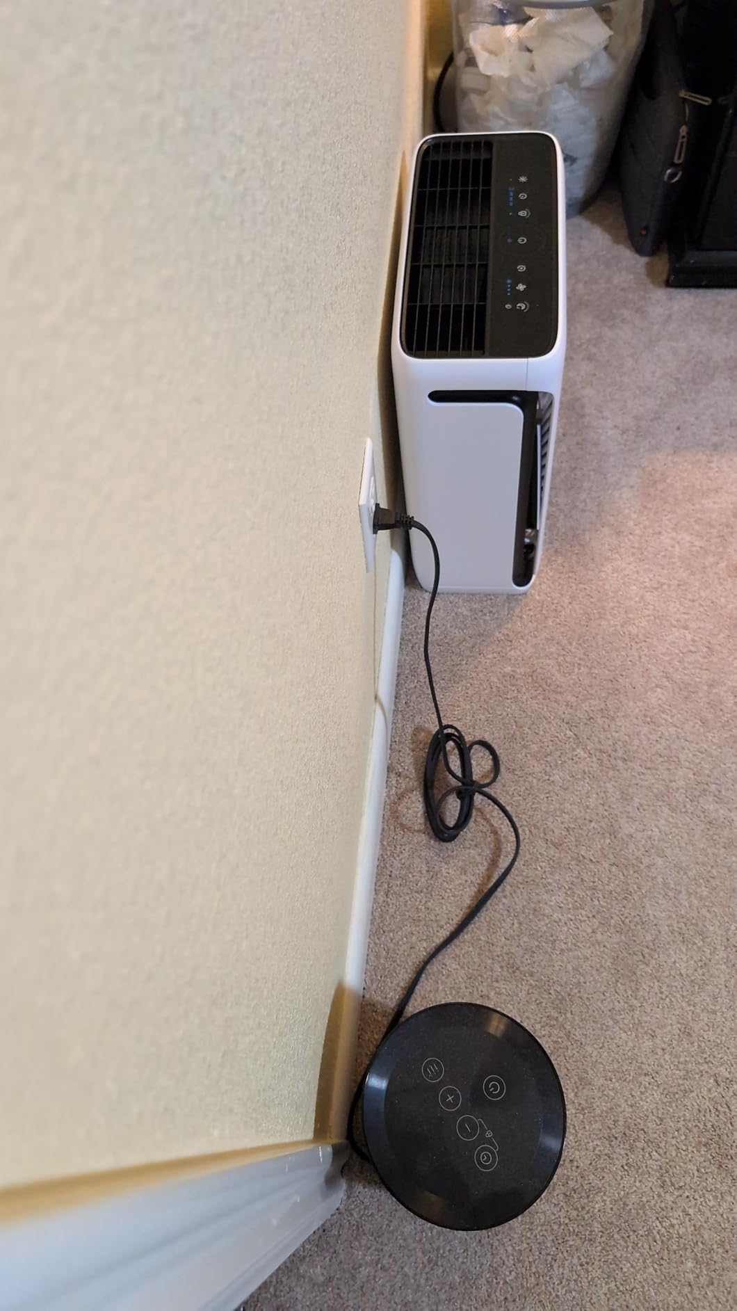 LEVOIT Air Purifier for Home Large Room Up to 1073Ft² with Air Quality Monitor, AHAM VERIFIDE, Smart WiFi, Washable Pre-Filter, HEPA Sleep Mode for Pets, Allergies, Dust, Pollen, Vital 100S-P, White Customer Review LEVOIT Air Purifier for Home Large Room Up to 1073Ft² with Air Quality Monitor, AHAM VERIFIDE, Smart WiFi, Washable Pre-Filter, HEPA Sleep Mode for Pets, Allergies, Dust, Pollen, Vital 100S-P, White - Customer Photo 2