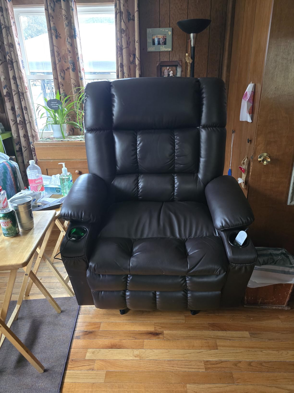 MCombo Dual Motor Power Lift Recliner Chair for Elderly, Lay Flat Lift Chair with Heat and Massage, Cup Holders, USB Ports, Faux Leather 7890 (Dark Brown, Medium) Customer Review MCombo Dual Motor Power Lift Recliner Chair for Elderly, Lay Flat Lift Chair with Heat and Massage, Cup Holders, USB Ports, Faux Leather 7890 (Dark Brown, Medium) - Customer Photo 1