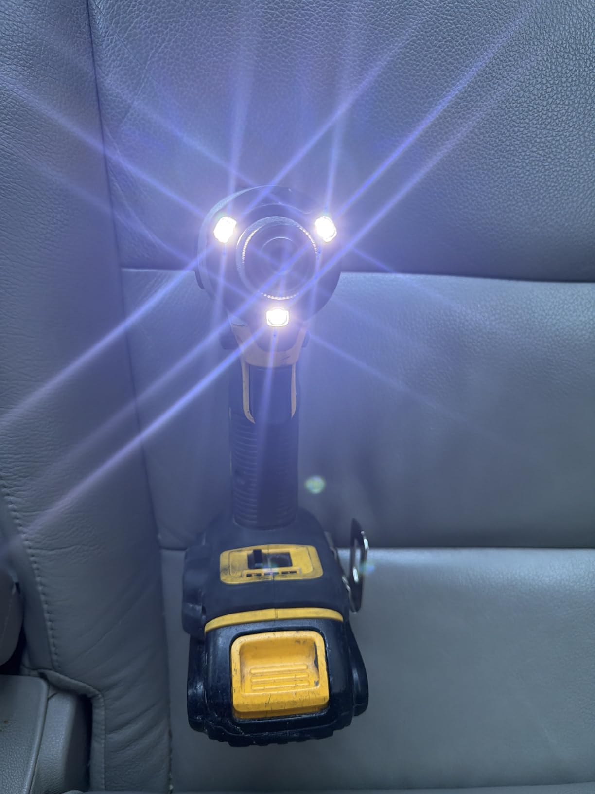 DEWALT 20V MAX XR Impact Driver, 1/4 Inch High Torque Brushless 3 Speed Premium Cordless Impact Driver, Tool Only (DCF845B) - Customer Photo 2