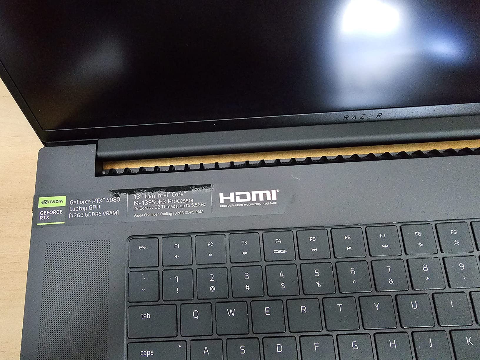Razer Blade 18 Gaming Laptop: NVIDIA GeForce RTX 4090-13th Gen Intel 24-Core i9 HX CPU - 18 Razer Blade 18 Gaming Laptop: NVIDIA GeForce RTX 4090-13th Gen Intel 24-Core i9 HX CPU - 18
