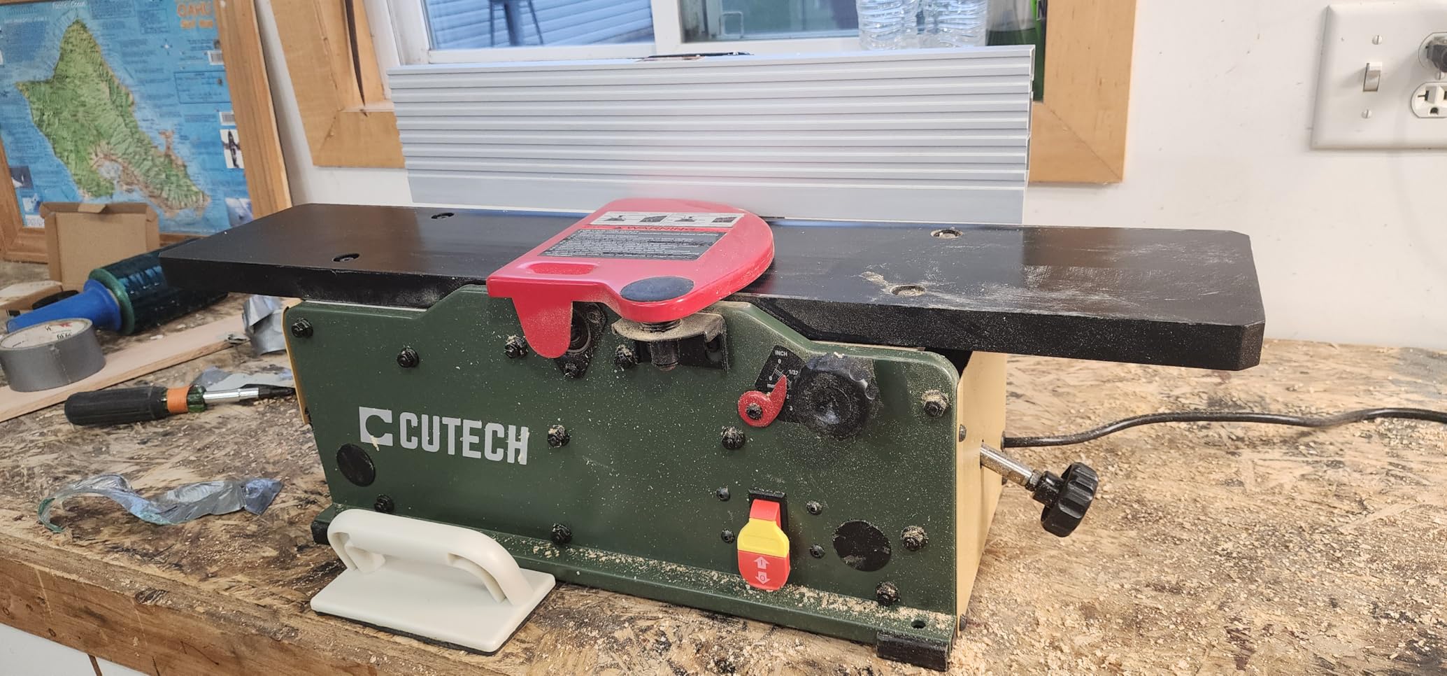 40160HB 6-Inch Spiral Cutterhead Benchtop Jointer with Teflon-Coated Aluminum Tables, 12 TC Inserts, 19-5/8