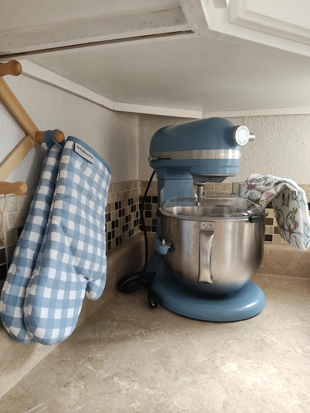 KitchenAid 7 Quart Bowl-Lift Stand Mixer Customer Review KitchenAid 7 Quart Bowl-Lift Stand Mixer - Customer Photo 5