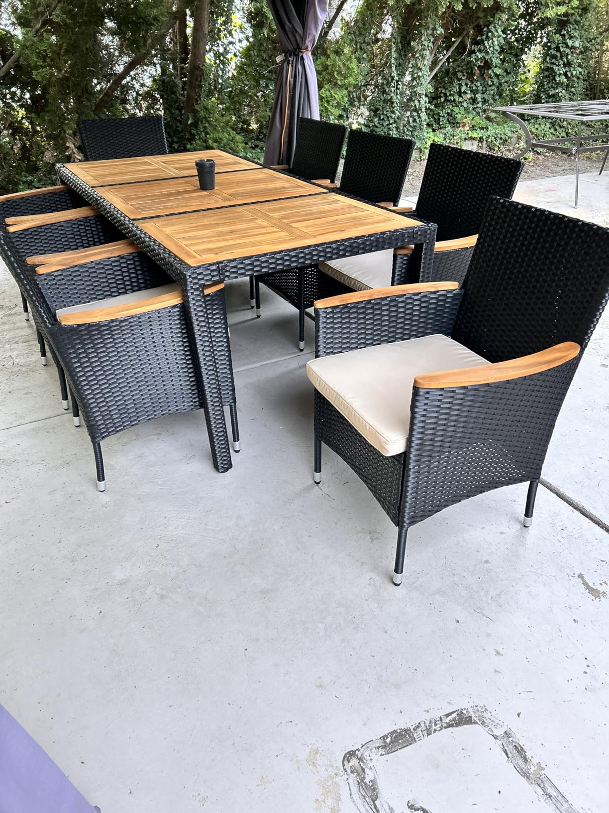 Flamaker 7 Piece Patio Dining Set Outdoor Acacia Wood Table and Chairs with Soft Cushions Wicker Patio Furniture for Deck, Backyard, Garden Customer Review Flamaker 7 Piece Patio Dining Set Outdoor Acacia Wood Table and Chairs with Soft Cushions Wicker Patio Furniture for Deck, Backyard, Garden - Customer Photo 2