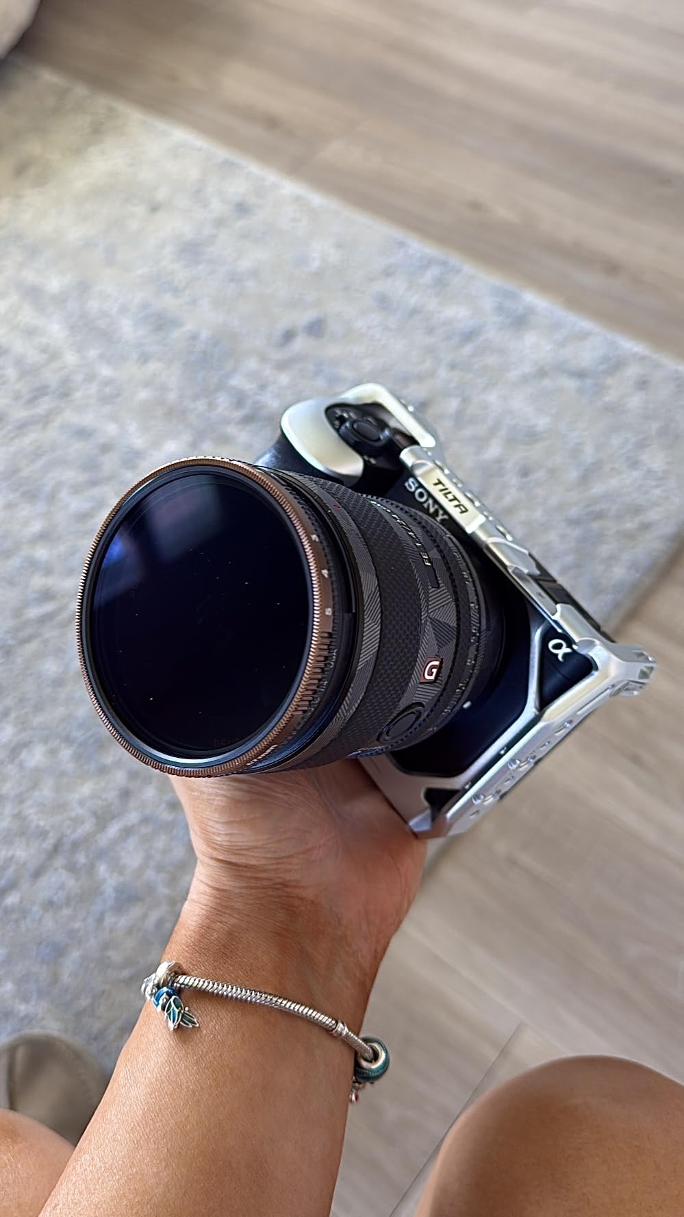 Sony Alpha ZV-E1 Full-Frame Interchangeable Lens Mirrorless Vlog Camera with 28-60mm Lens - Black Body - Customer Photo 2