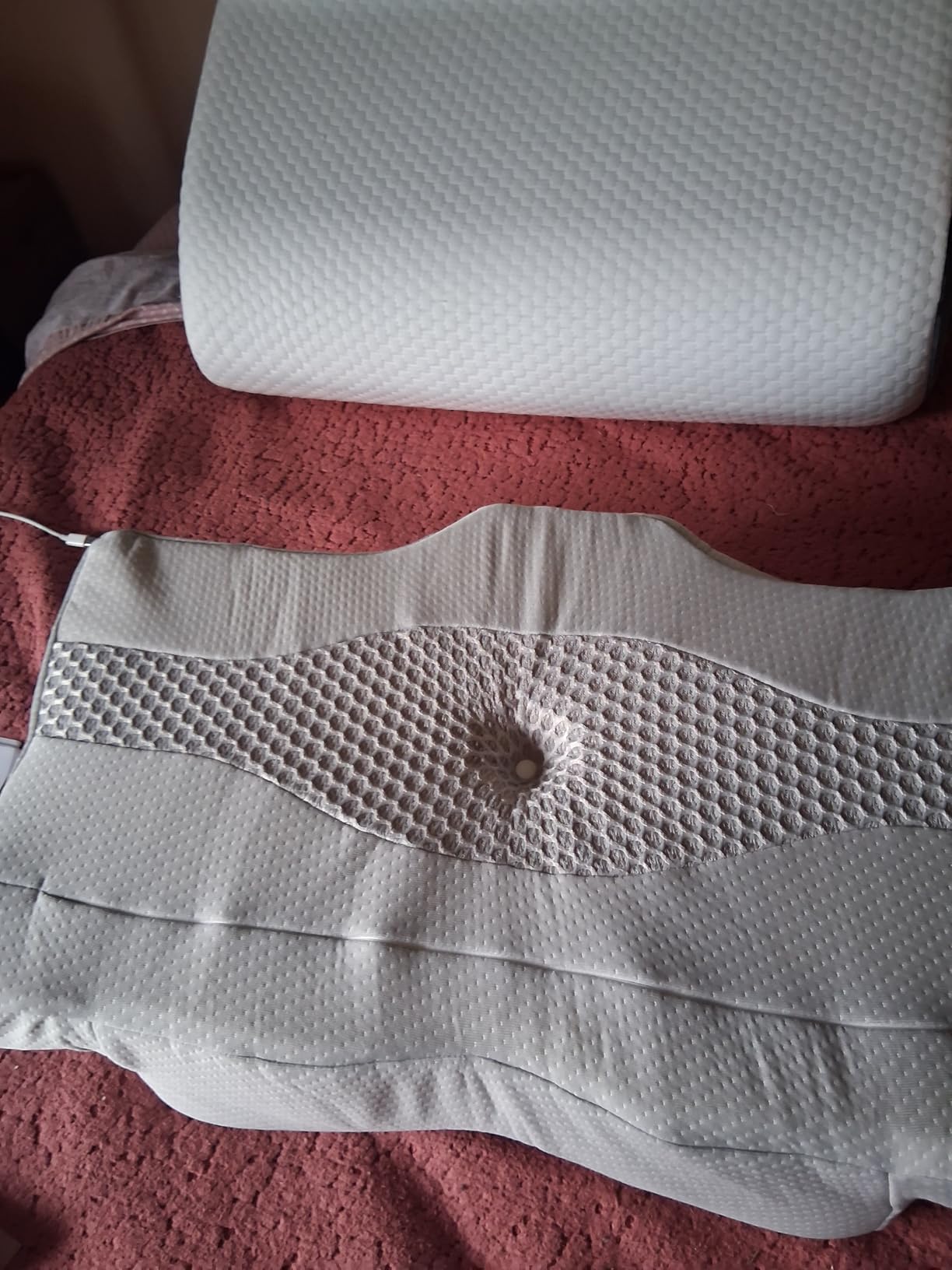 Ultra Pain Relief Cooling Pillow for Neck Support, Adjustable Cervical Pillow Cozy Sleeping, Odorless Ergonomic Contour Memory Foam Pillows, Orthopedic Bed Pillow for Side Back Stomach Sleeper Customer Review Ultra Pain Relief Cooling Pillow for Neck Support, Adjustable Cervical Pillow Cozy Sleeping, Odorless Ergonomic Contour Memory Foam Pillows, Orthopedic Bed Pillow for Side Back Stomach Sleeper - Customer Photo 3
