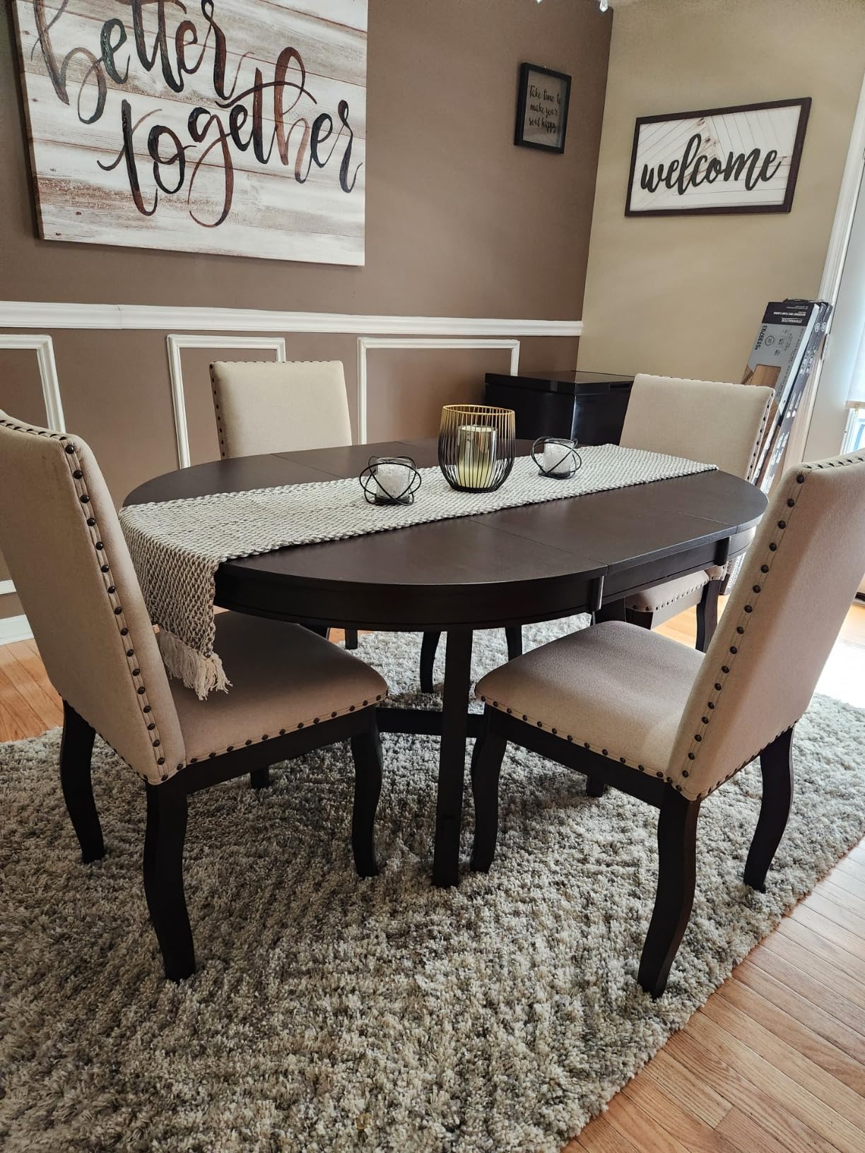 Harper & Bright Designs Kitchen Dining Table Set for 6, Classic and Traditional Style 6 - Piece Dining Set, Includes Dining Table, 4 Upholstered Chairs & Bench (Natural Wood Wash) Customer Review Harper & Bright Designs Kitchen Dining Table Set for 6, Classic and Traditional Style 6 - Piece Dining Set, Includes Dining Table, 4 Upholstered Chairs & Bench (Natural Wood Wash) - Customer Photo 4