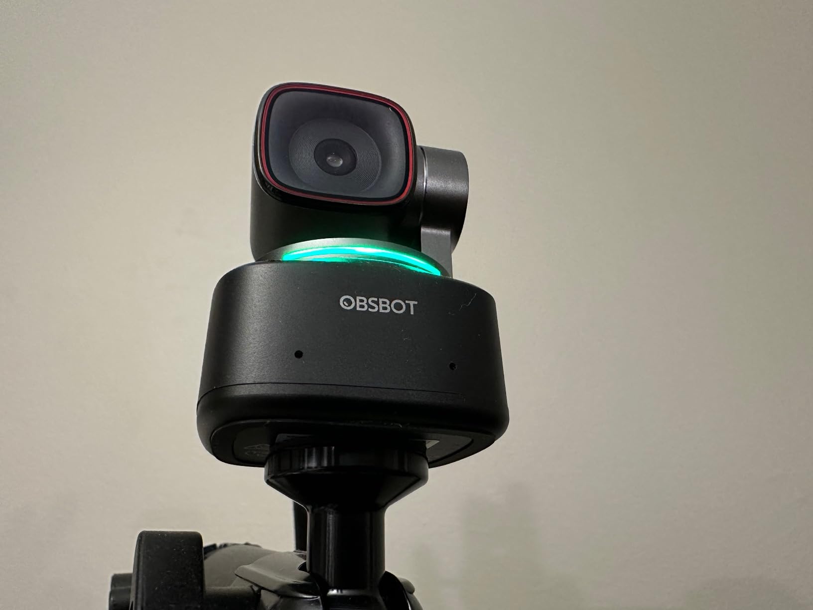 OBSBOT Tiny 2 Webcam 4K Voice Control PTZ, AI Tracking Multi-Mode & Auto Focus, Web Camera with 1/1.5 OBSBOT Tiny 2 Webcam 4K Voice Control PTZ, AI Tracking Multi-Mode & Auto Focus, Web Camera with 1/1.5