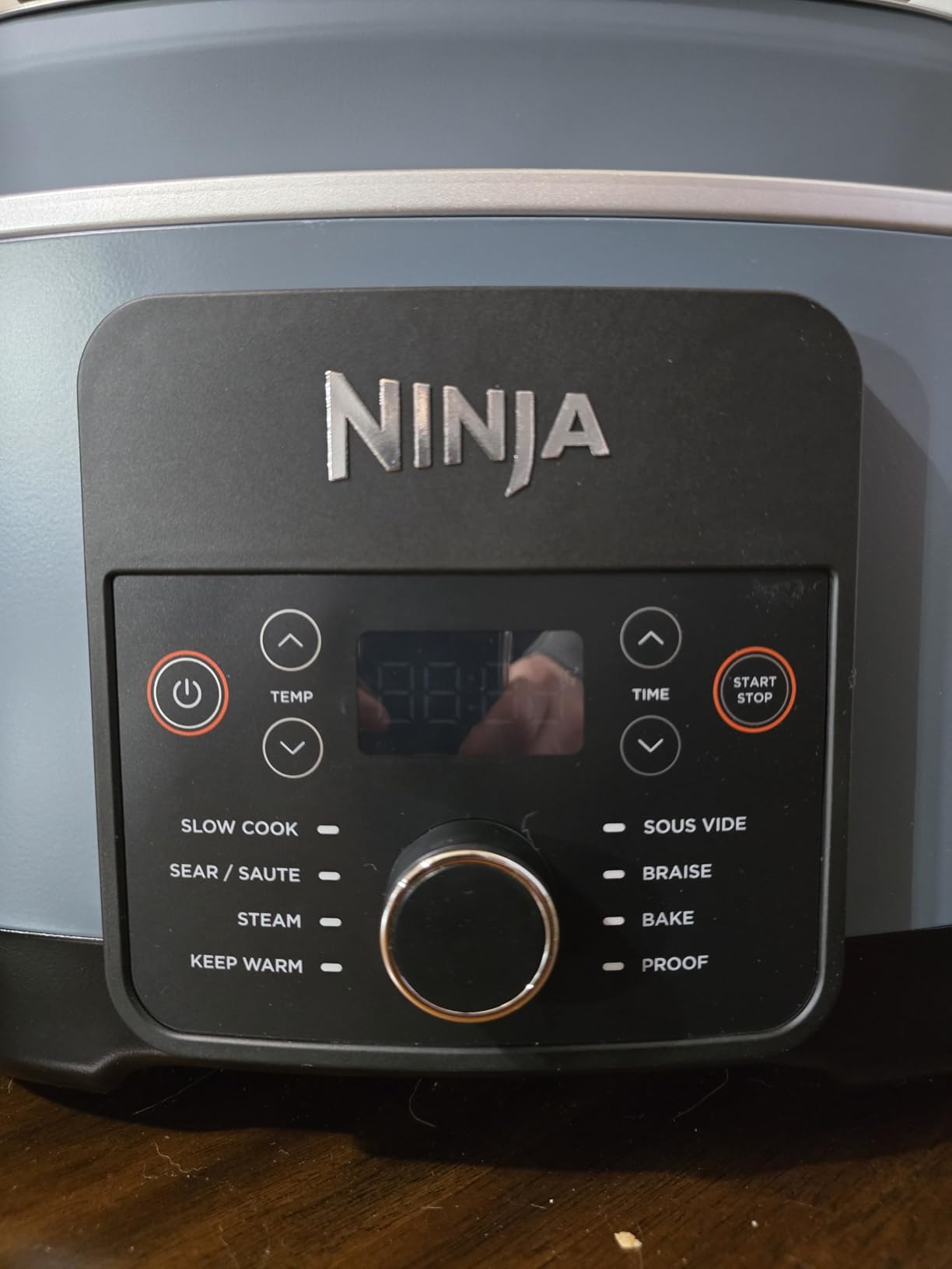 Ninja 12-in-1 PossibleCooker PLUS | 8.5-qt - Sous Vide & Proof Multi-Cooker | Slow Cooker, Dutch Oven & More | Glass Lid & Integrated Spoon | Nonstick | Oven Safe Pot to 500°F | Black | MC1010 customer photo 2