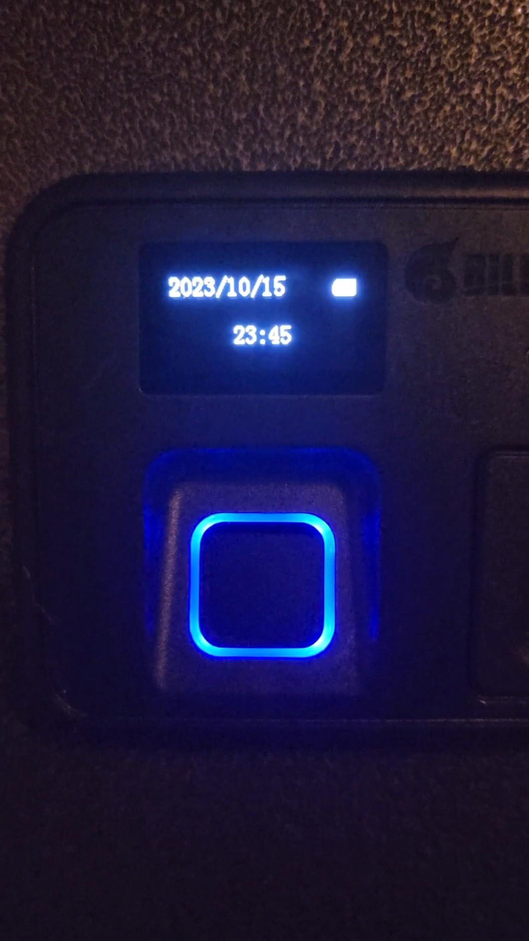 BILLCONCH Smart Gun Safe for Multiple Pistols - Automatic Lock Safe Box with LCD Display/Voice Guide, Quick Access Unlock with Fingerprint/Keypad/Key/App, Biometric Handgun Safe customer photo 1