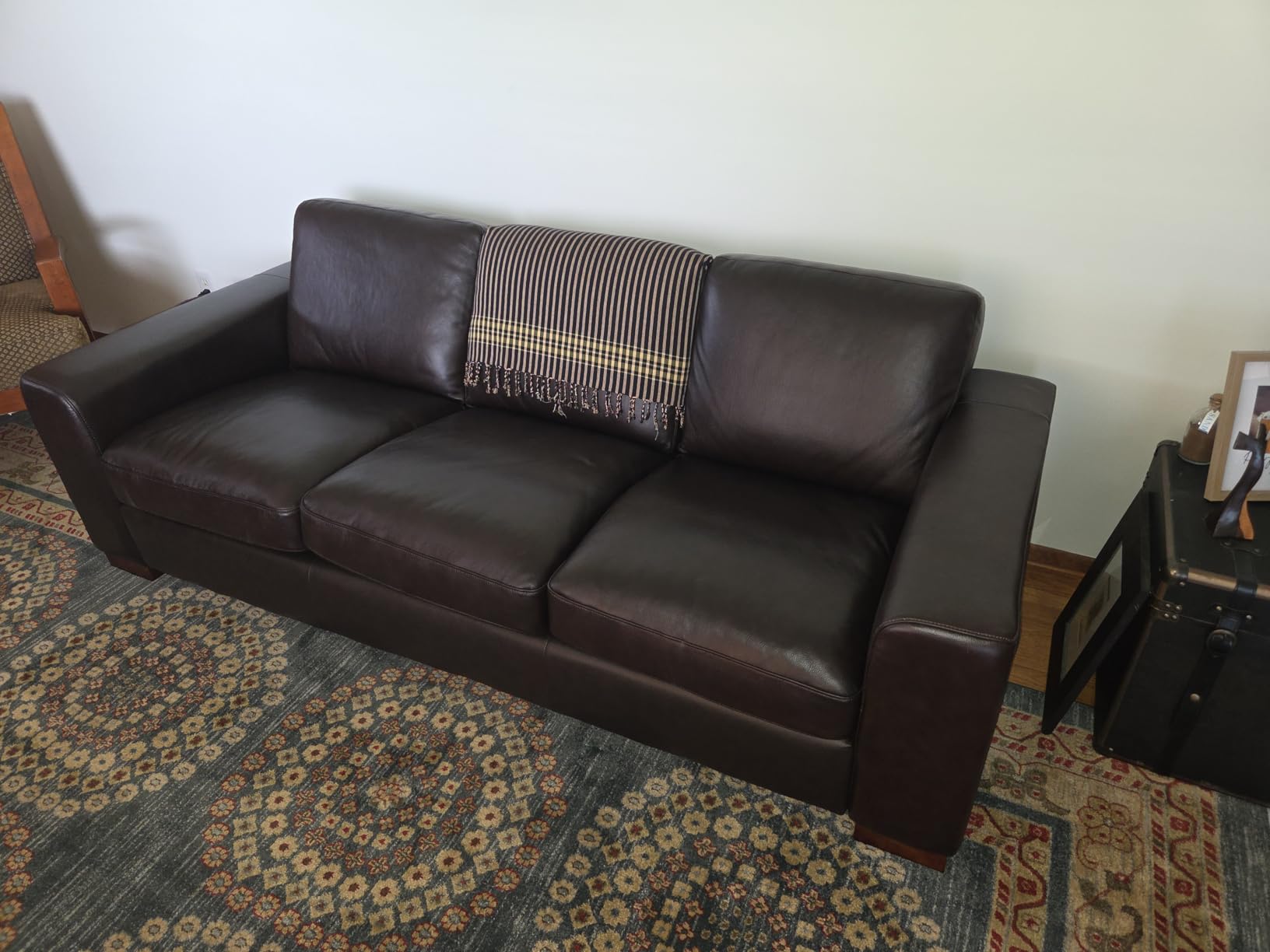 Genuine Leather Couch for Family Living Room – Luxury Sofa with Ergonomic Backrest, Square Arms, Solid Wood Frame, Strong Weight Capacity & Removable Cushions – Premium Genuine Leather Sofa Set Option Customer Review Genuine Leather Couch for Family Living Room – Luxury Sofa with Ergonomic Backrest, Square Arms, Solid Wood Frame, Strong Weight Capacity & Removable Cushions – Premium Genuine Leather Sofa Set Option - Customer Photo 2