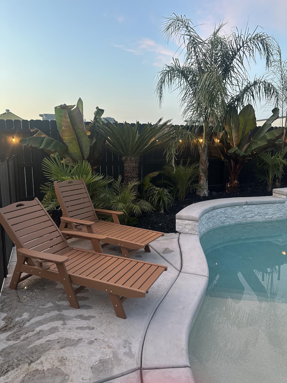 nalone Outdoor Chaise Lounge Chair Set of 2 with Wheels & Cup Holder, HDPE Pool Lounge Chairs with 5-Position Adjustable Backrest Supports Up to 400 LBS for Patio Poolside Deck Beach (Grey Brown) Customer Review nalone Outdoor Chaise Lounge Chair Set of 2 with Wheels & Cup Holder, HDPE Pool Lounge Chairs with 5-Position Adjustable Backrest Supports Up to 400 LBS for Patio Poolside Deck Beach (Grey Brown) - Customer Photo 1