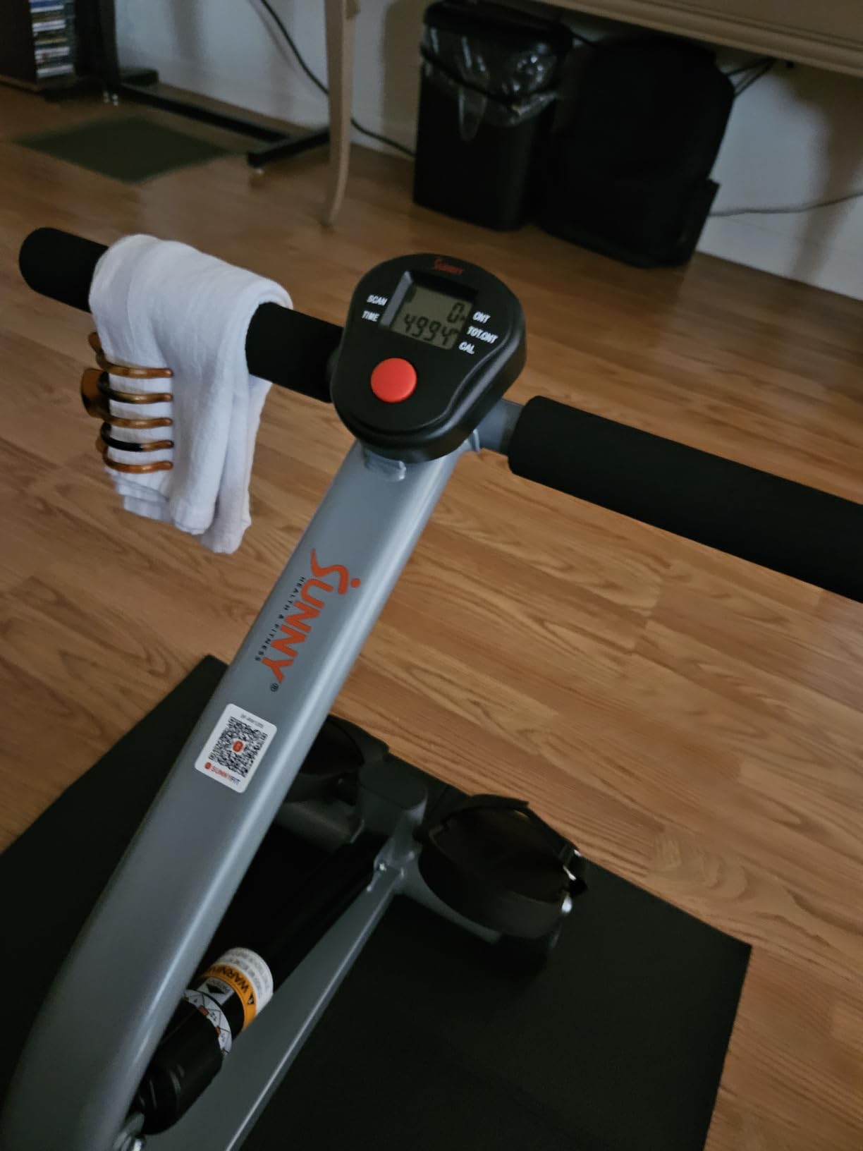 Sunny Health & Fitness Compact Adjustable Rowing Machine with 12 Levels of Resistance for Complete Body Workouts and Optional Free SunnyFit App Enhanced Connectivity Customer Review Sunny Health & Fitness Compact Adjustable Rowing Machine with 12 Levels of Resistance for Complete Body Workouts and Optional Free SunnyFit App Enhanced Connectivity - Customer Photo 1