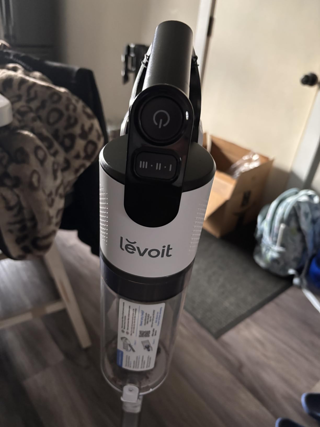 LEVOIT Cordless Vacuum Cleaner, Stick Vac with Tangle-Resistant Design, Up to 50 Minutes, Powerful Suction, Rechargeable, Lightweight, and Versatile for Carpet, Hard Floor, Pet Hair, LVAC-200 Customer Review LEVOIT Cordless Vacuum Cleaner, Stick Vac with Tangle-Resistant Design, Up to 50 Minutes, Powerful Suction, Rechargeable, Lightweight, and Versatile for Carpet, Hard Floor, Pet Hair, LVAC-200 - Customer Photo 1