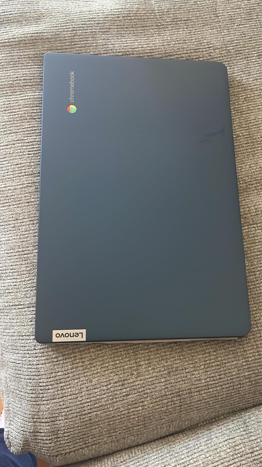 Lenovo Flagship Chromebook, 14 inch FHD Touchscreen Slim Thin Light Laptop, 8-Core MediaTek Kompanio 520, 4GB RAM, 64GB eMMC, WiFi 6, Abyss Blue customer photo 2