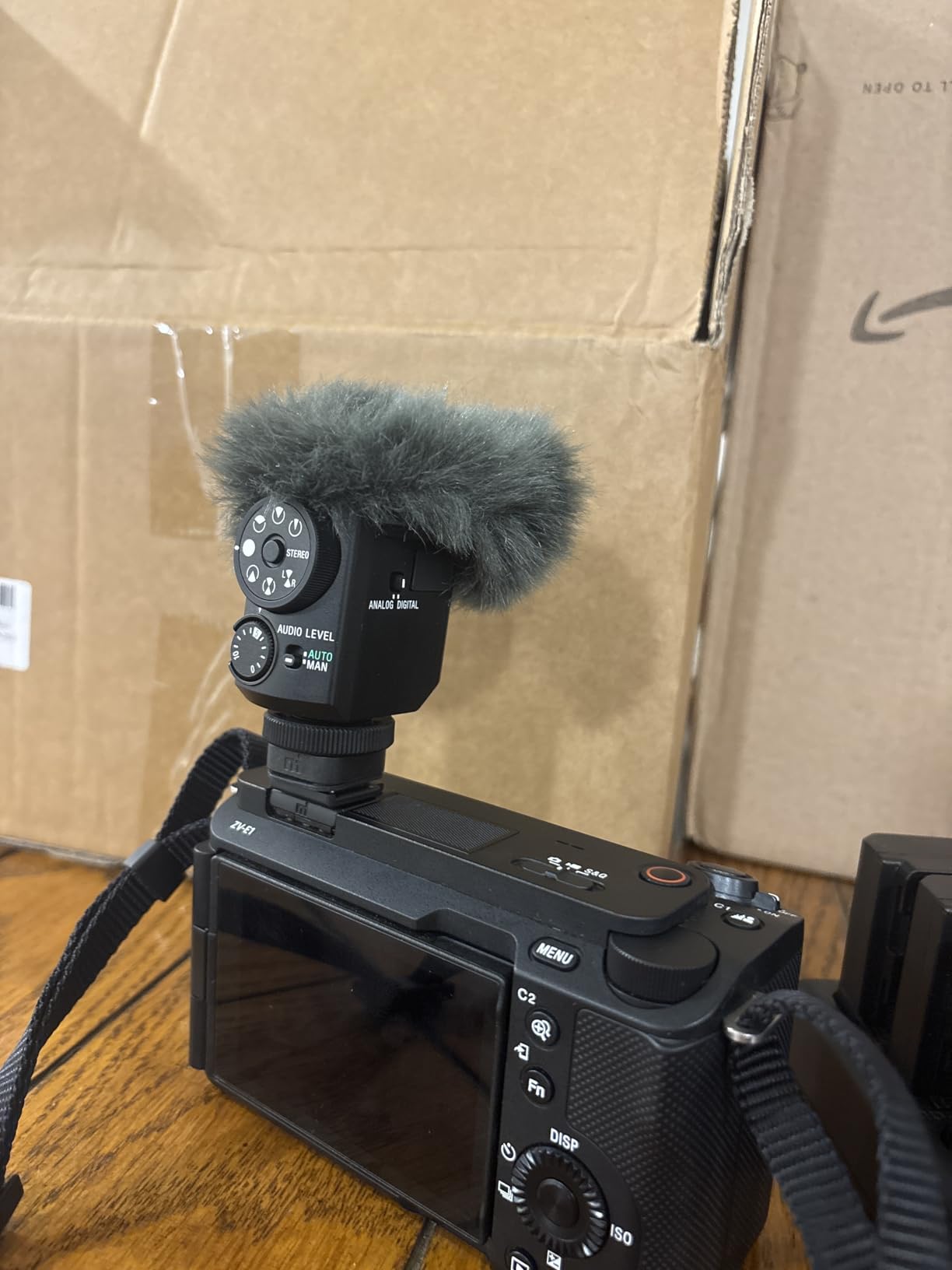 Sony Digital Shotgun Microphone ECM-M1,Black Customer Review Sony Digital Shotgun Microphone ECM-M1,Black - Customer Photo 1