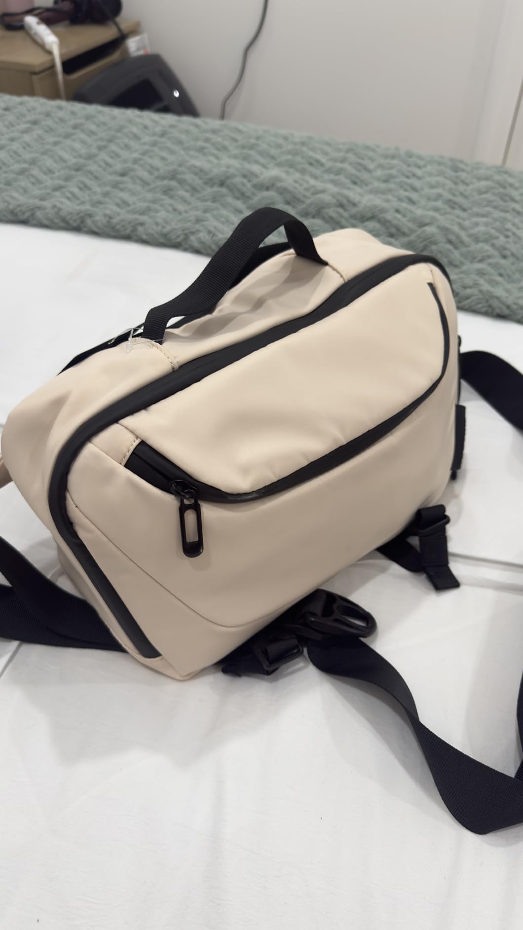 TAAOKA Camera Sling Bag,Waterproof Camera Case with Tripod Holder,Lightweight DSLR/SLR/Mirrorless Camera Bags Crossbody for photographers-Black Customer Review TAAOKA Camera Sling Bag,Waterproof Camera Case with Tripod Holder,Lightweight DSLR/SLR/Mirrorless Camera Bags Crossbody for photographers-Black - Customer Photo 2