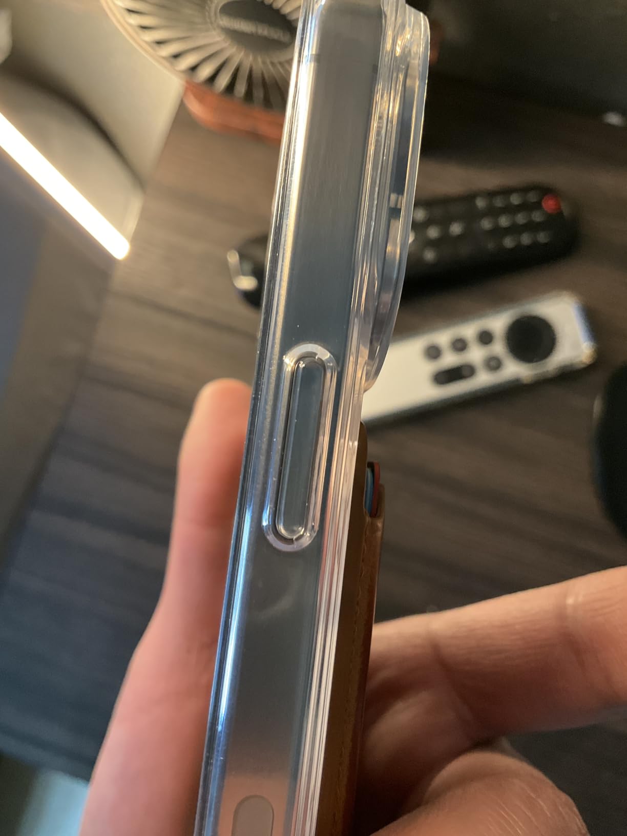 FNTCASE Clear for iPhone 15/14/13 - Anti-Yellowing Magnetic Case with Screen Protector and MagSafe Customer Review FNTCASE Clear for iPhone 15/14/13 - Anti-Yellowing Magnetic Case with Screen Protector and MagSafe - Customer Photo 1